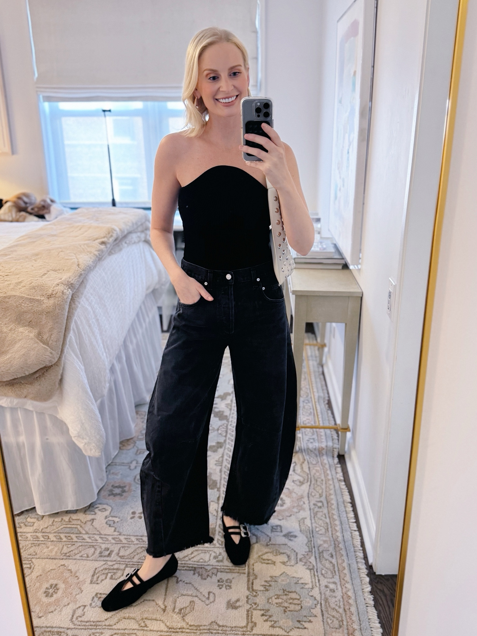 Tonight’s look for happy hour and dinner! Wearing a small in the top and 26 in the jeans - shoes fit true to size! 

#LTKStyleTip #LTKShoeCrush #LTKFindsUnder50