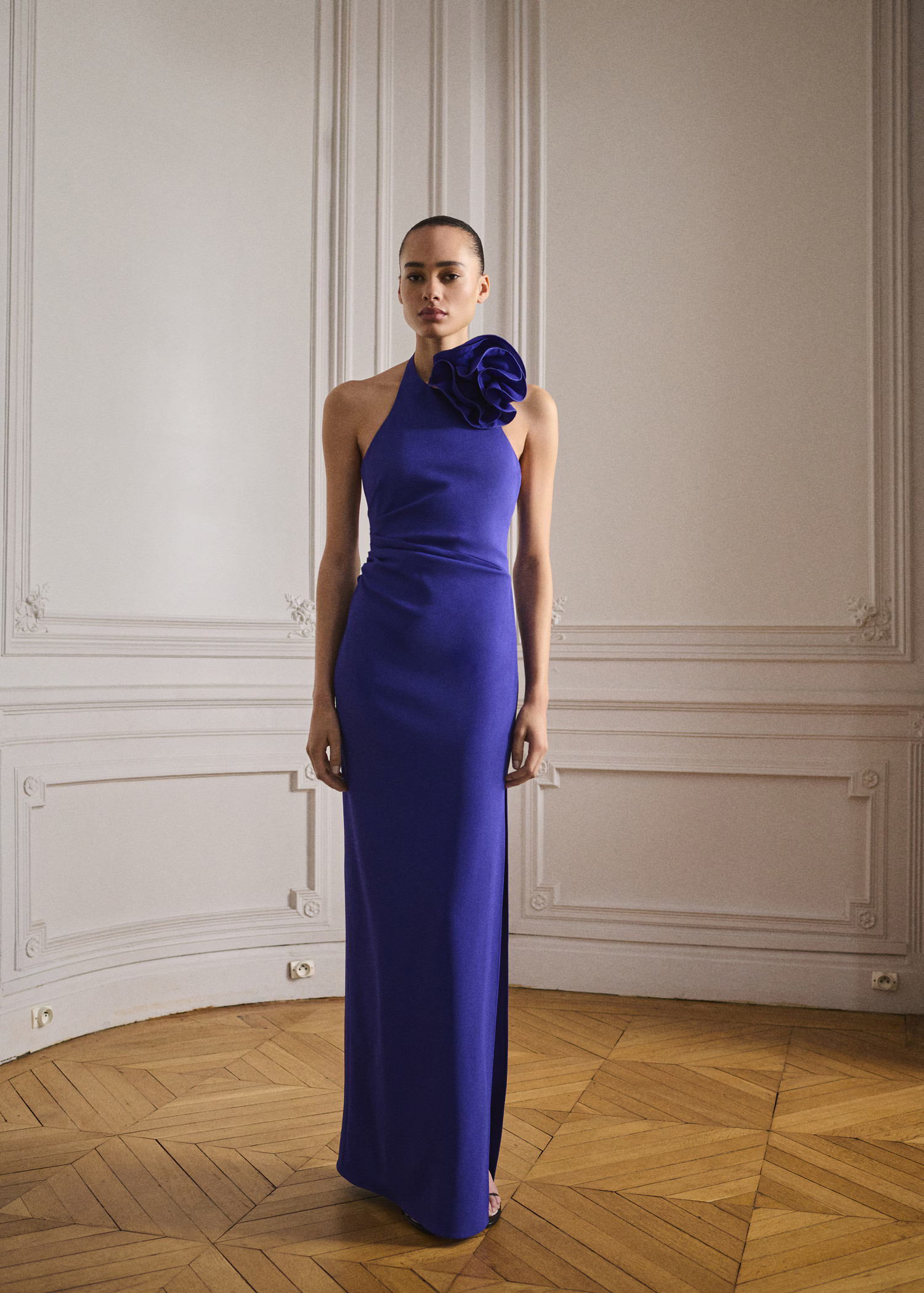 Draped halter-neck dress with flower motif | Mango (US/MX/AU)