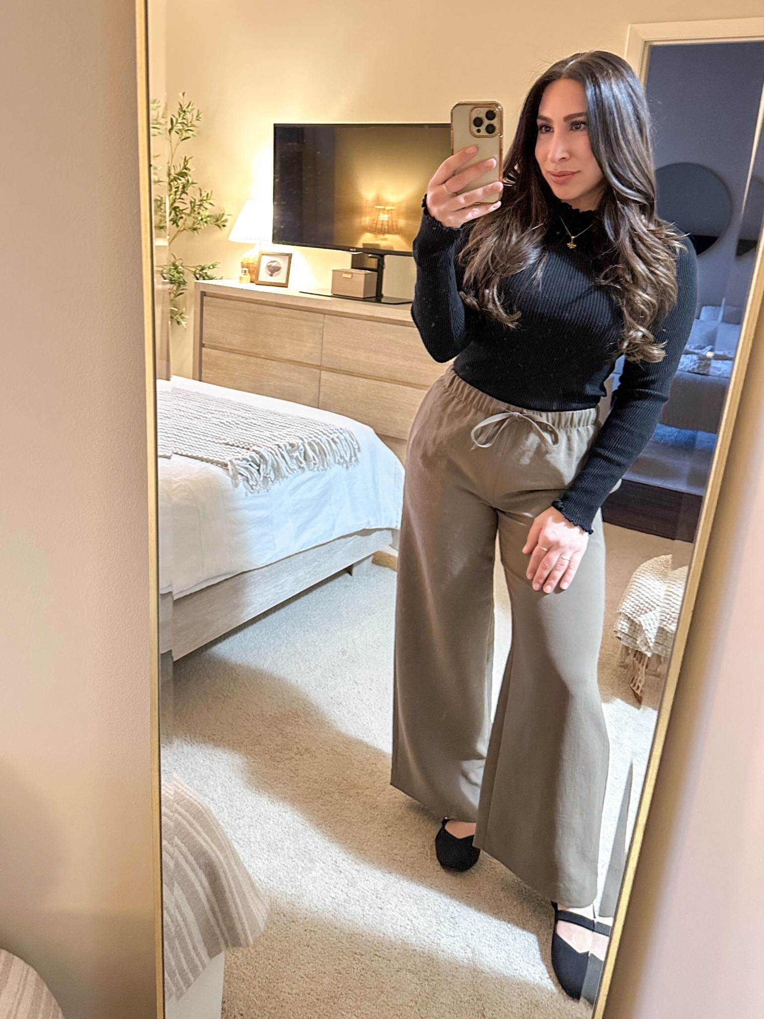 Pants: small short 

#LTKootd #LTKWorkwear