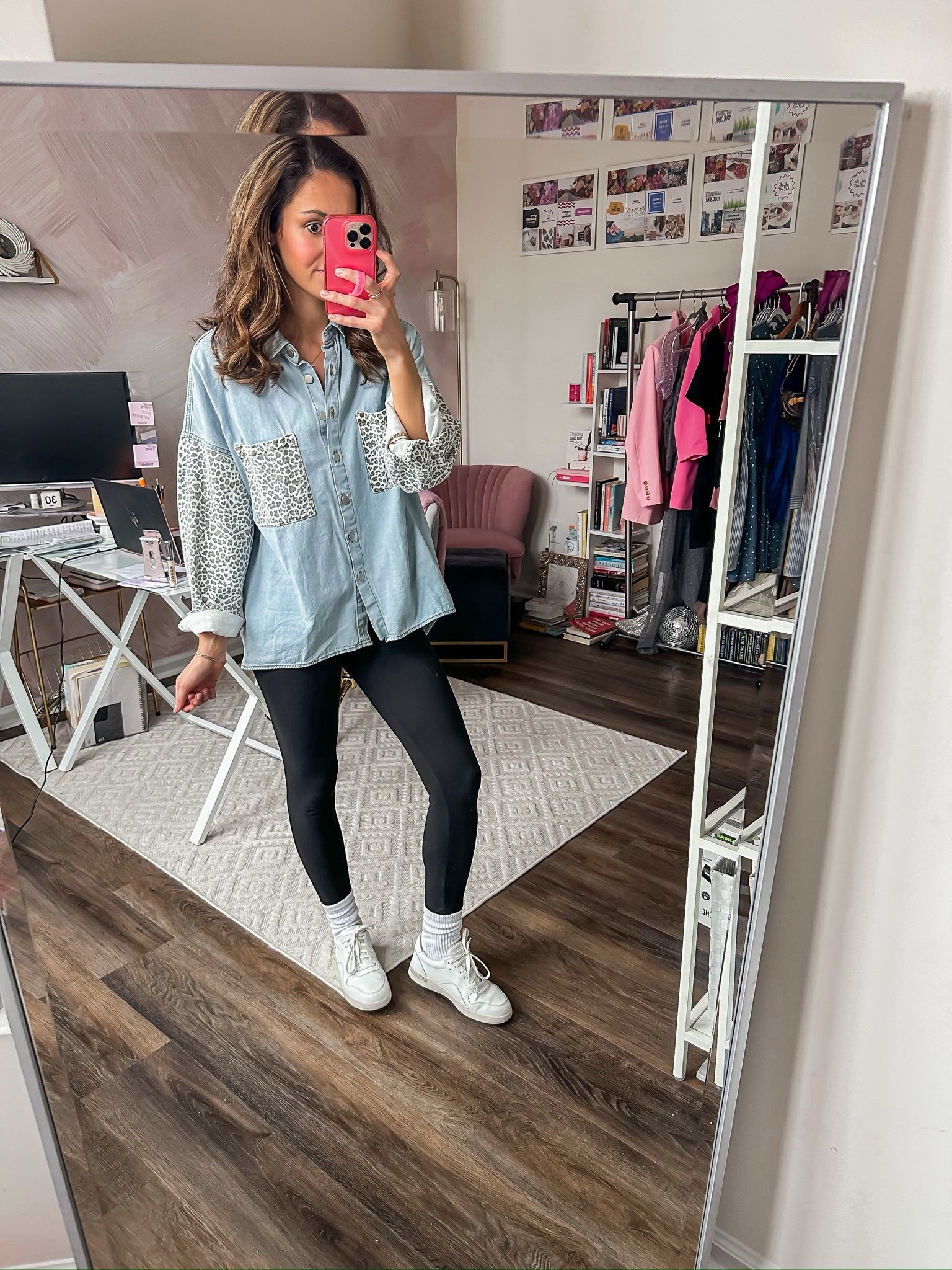 Amazon teacher outfit - oversized button down + black leggings! 

Denim shirt // denim and black outfit // chambray button down // button up shirt // yoga leggings // crew socks // white sneakers // casual outfit // Amazon fashion 

#LTKBacktoSchool #LTKFindsUnder50 #LTKStyleTip