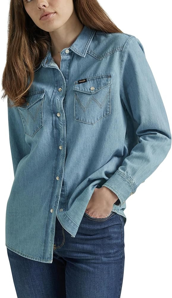Wrangler Women's Boyfriend Denim Snap Closure Shirt | Amazon (US)