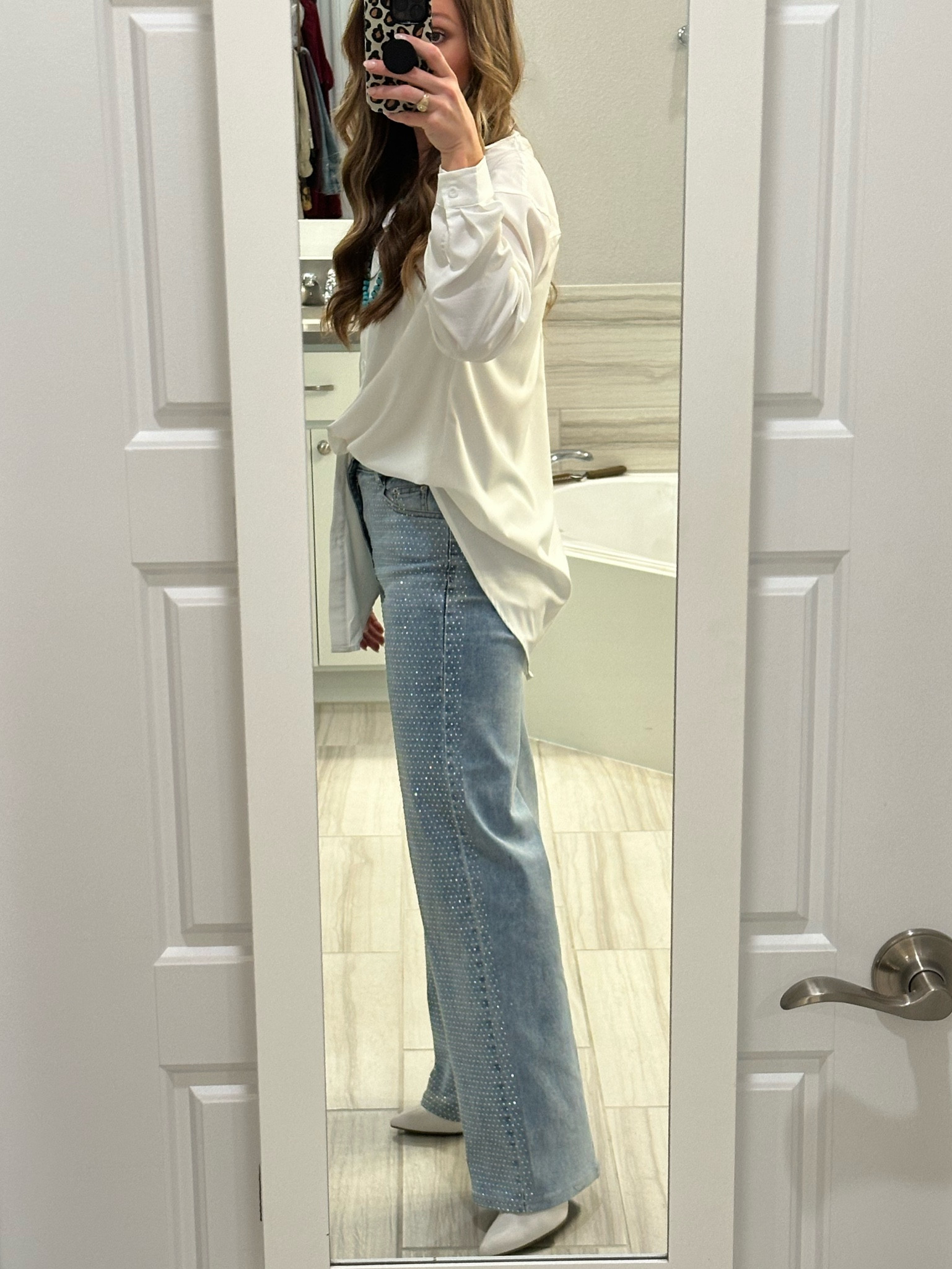 #datenight #girlsnight #happyhour
The perfect outfit for all occasions! 
I’ll be adding a cowboy hat and boots for a rodeo event this Thursday 🤠 

#LTKworkwear #LTKMostLoved #LTKSeasonal