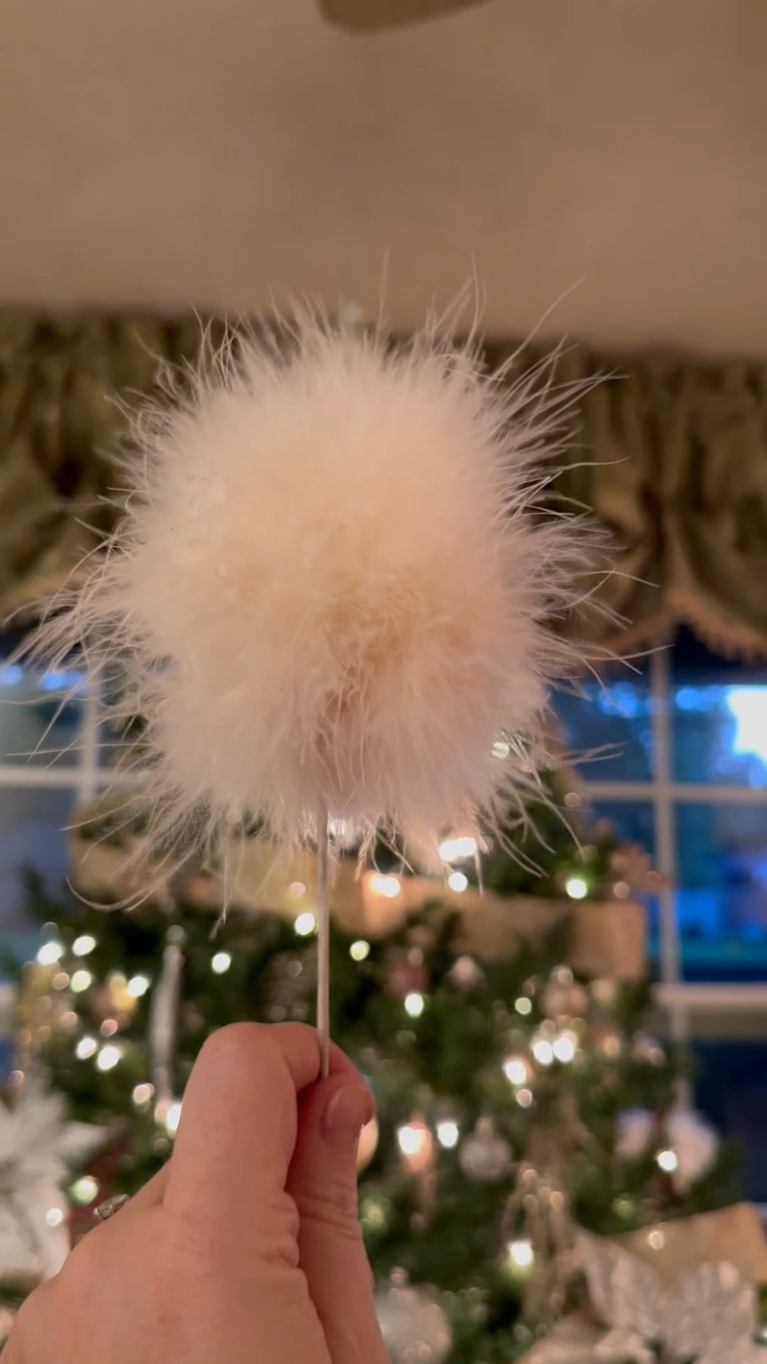 Voilaaaa, it’s Christmas time! #christmas

#LTKHoliday #LTKSeasonal