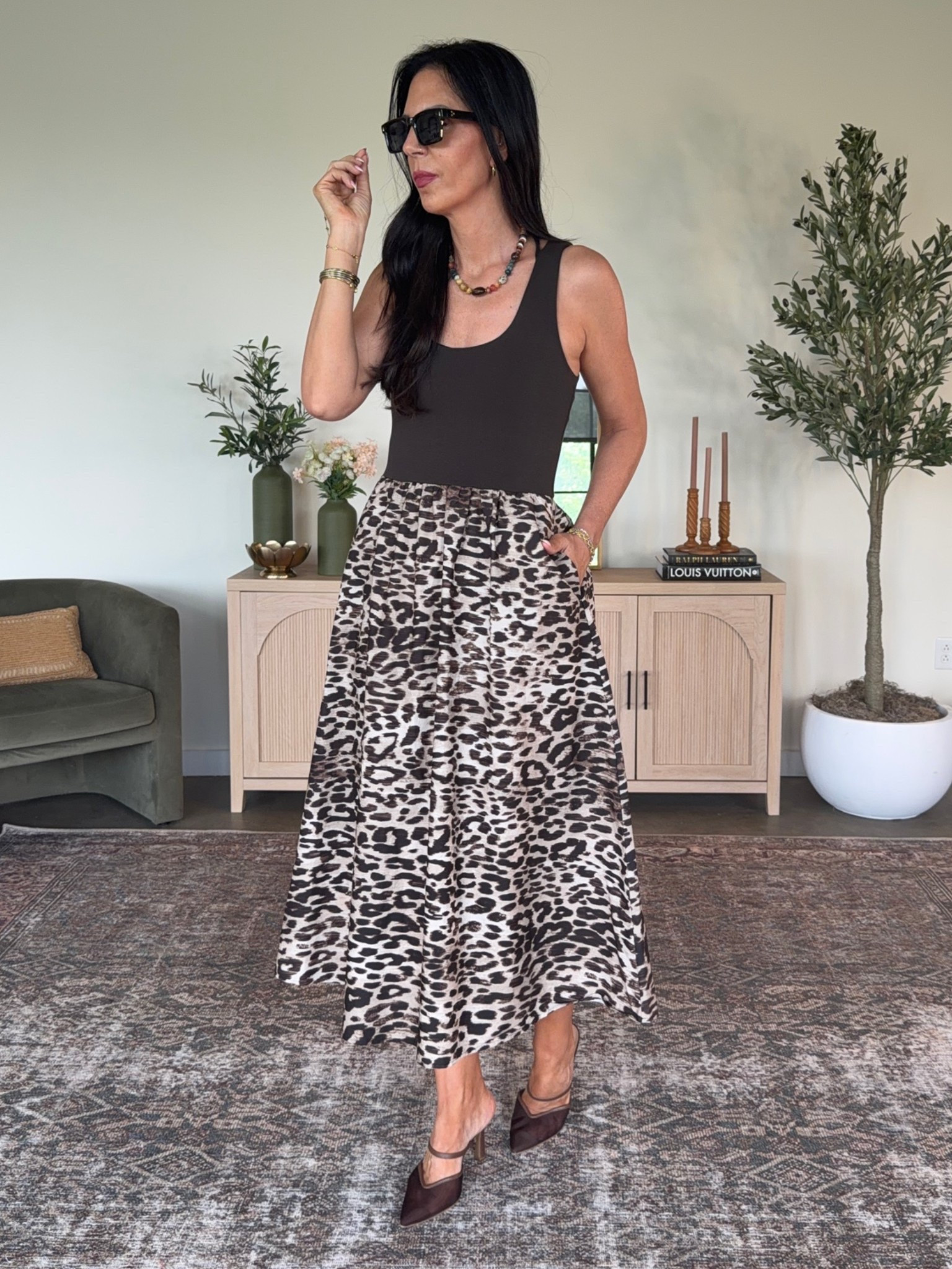 ✨ If you have a summer event on your calendar, this dress deserves a spot in your closet.
Pockets ✔️
7 patterns ✔️
Under $40 with code GET20 ✔️
@kohls 

Wearing a size small- size down

#LTKootd #LTKWedding #LTKOver40