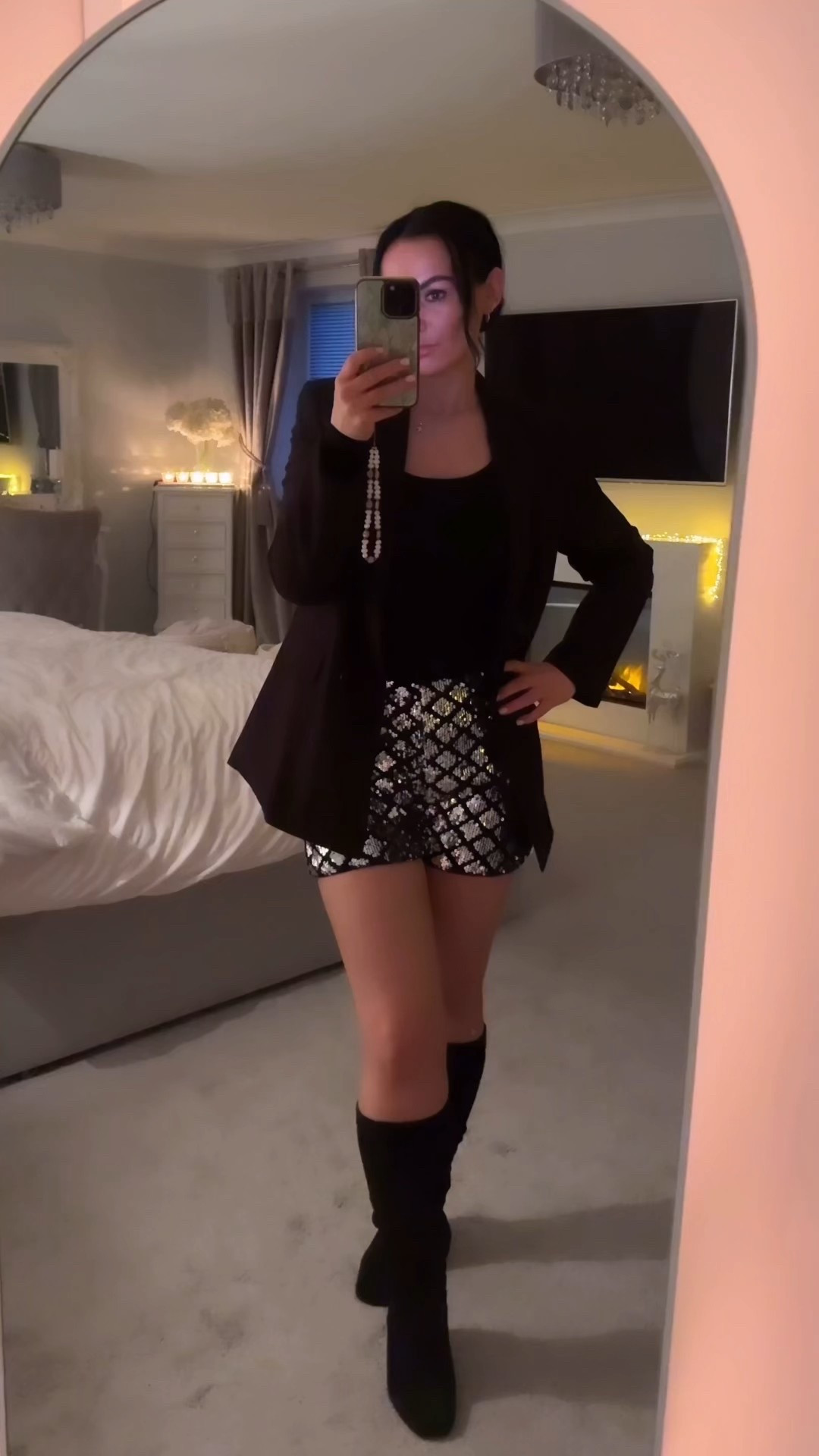 Sequin shorts and a Blazer 💫

#LTKCyberWeek #LTKpartywear #LTKfestive