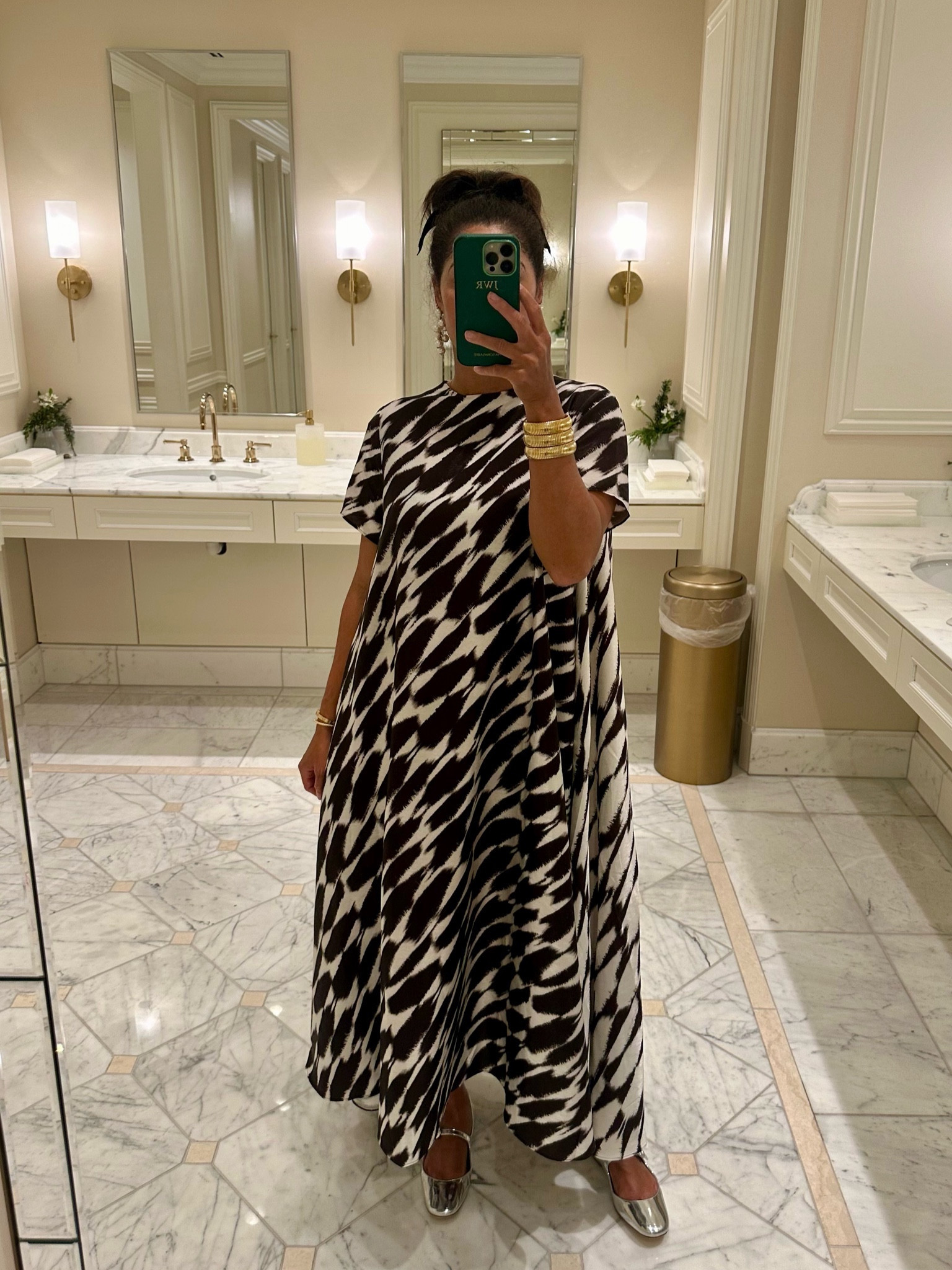 Most comfortable dress award goes to….

#LTKsalealert #LTKshoecrush