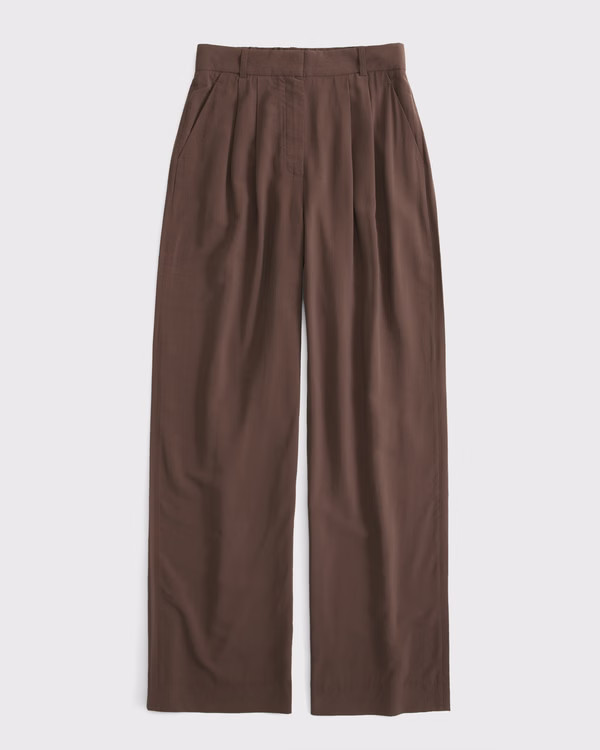 Curve Love A&F Sloane Crepe Tailored Wide Leg Pant | Abercrombie & Fitch (US)