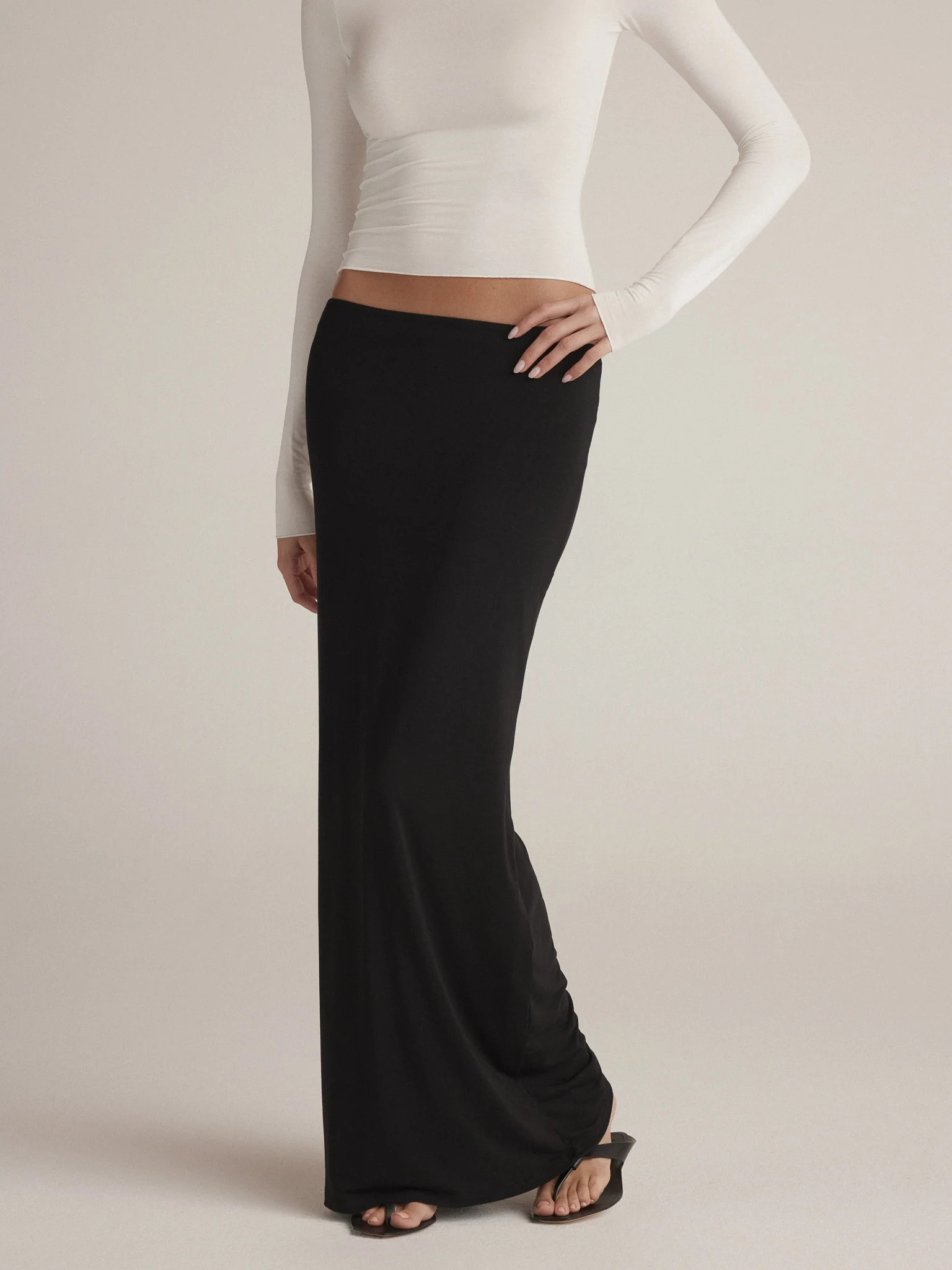 KAREN SKIRT | CLYQUE