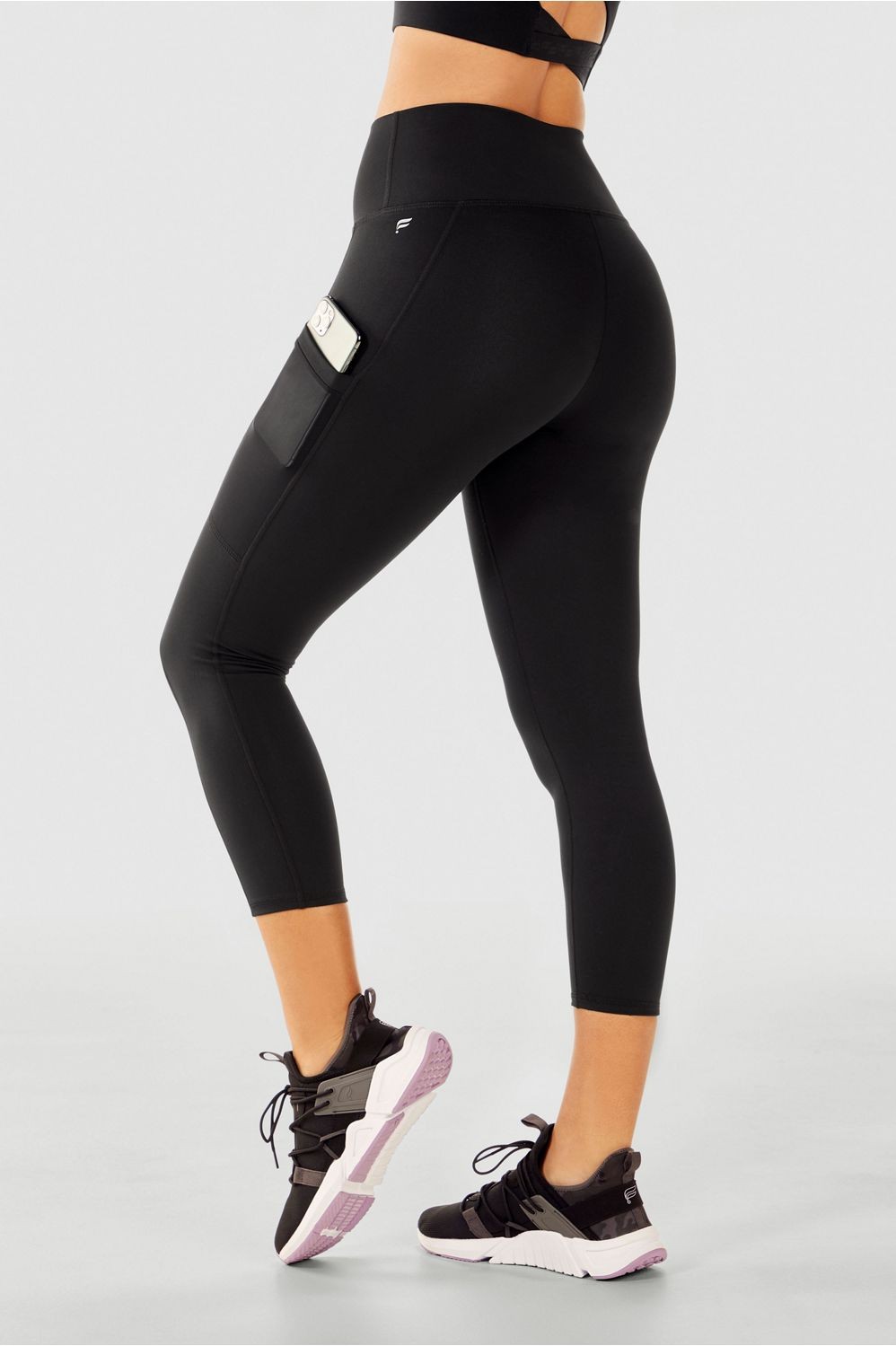 Mila High-Waisted Pocket Capri | Fabletics