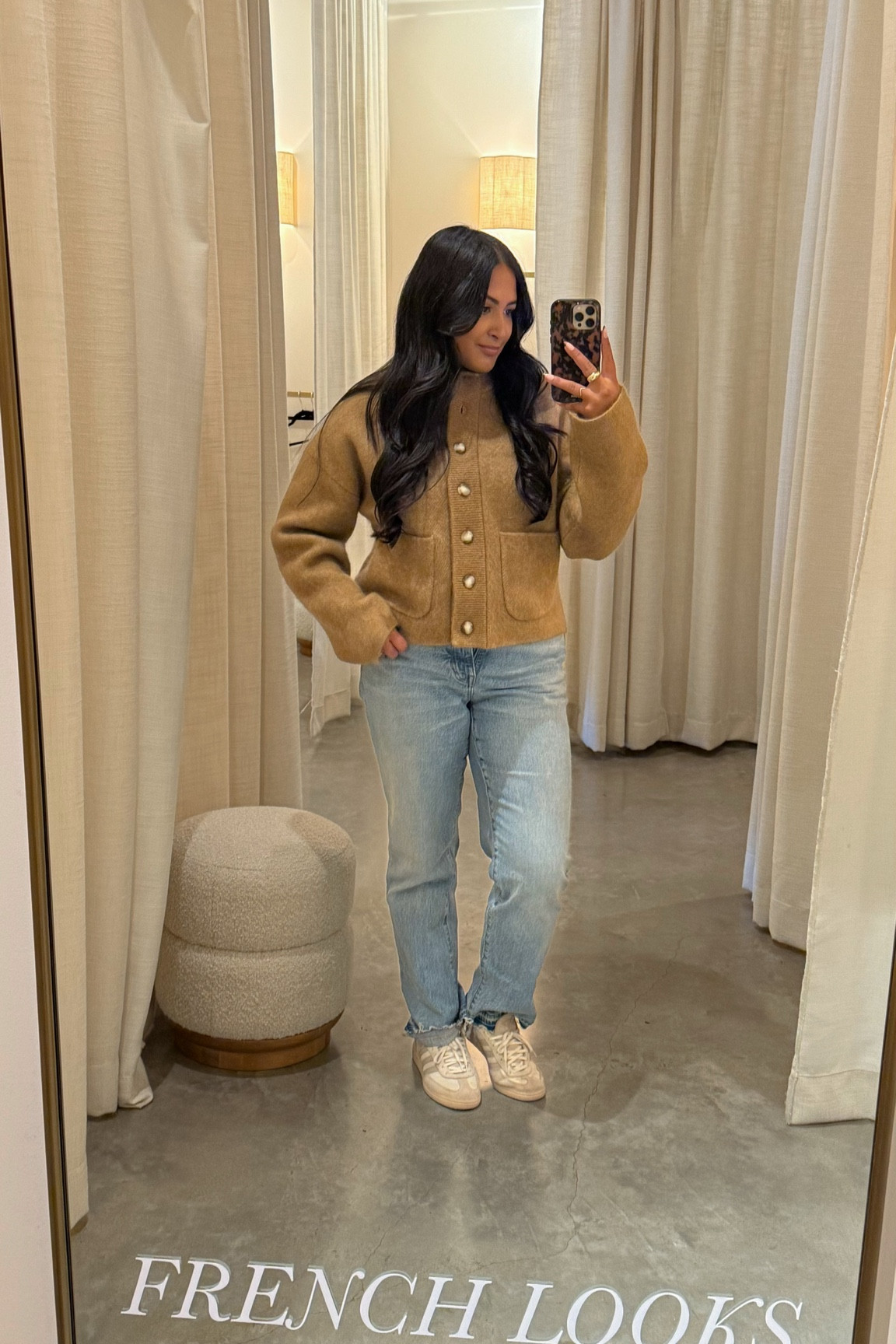 The comfiest sezane sweater 😍 wearing a size largee

#LTKHoliday #LTKMidsize #LTKSeasonal