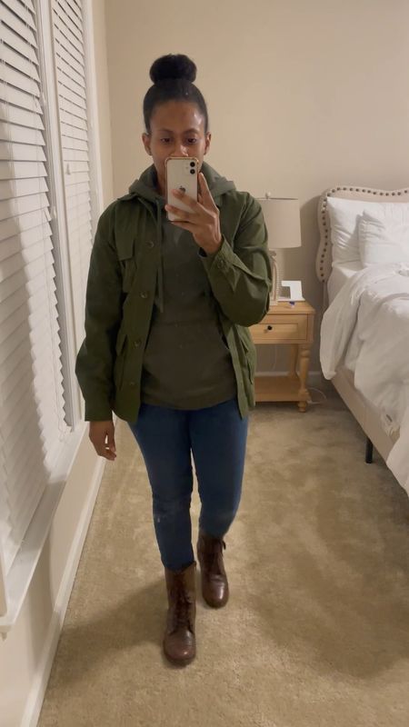 Had to do another olive monochromic look!! What do you think? 

•Follow for more daily styles!!•

#monochrome #olive #warm #boots #jeans #hoodie #competition

#LTKshoecrush #LTKstyletip #LTKFind