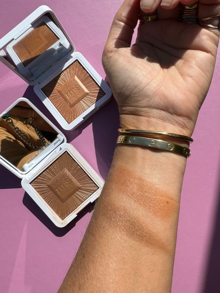 This new RMS bronzer is a dream 🌞 Shown in Tan Lines (bottom) and Bikini Beach (top) 

#LTKfindsunder50 #LTKbeauty