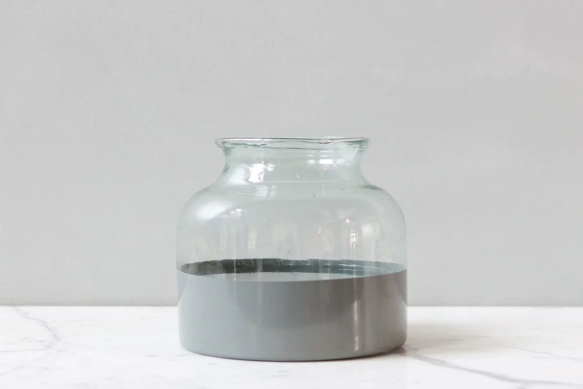 Grey Colorblock Flower Vase | etúHOME