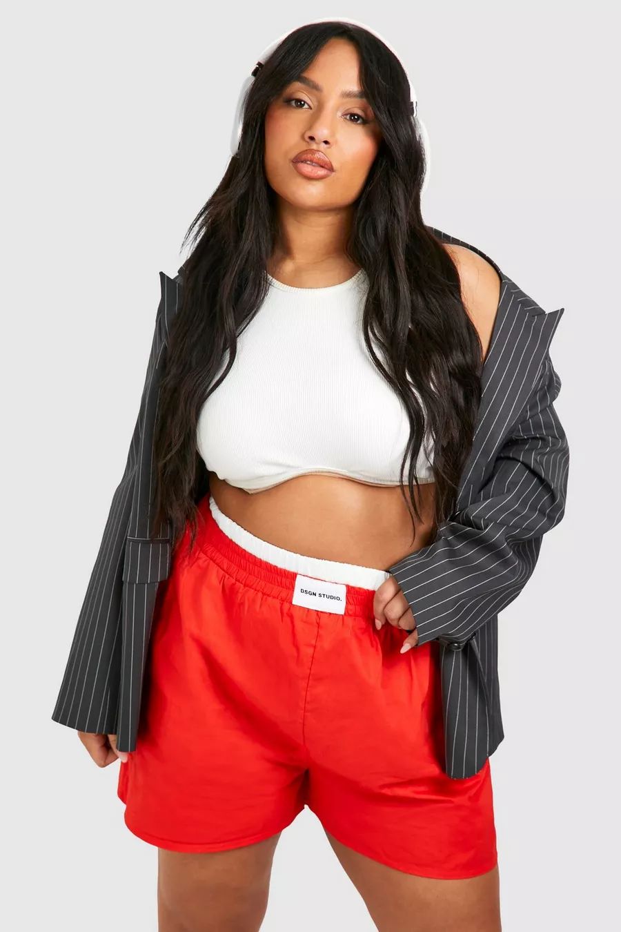 Plus Woven Contrast Waistband Shorts | boohoo (US & Canada)