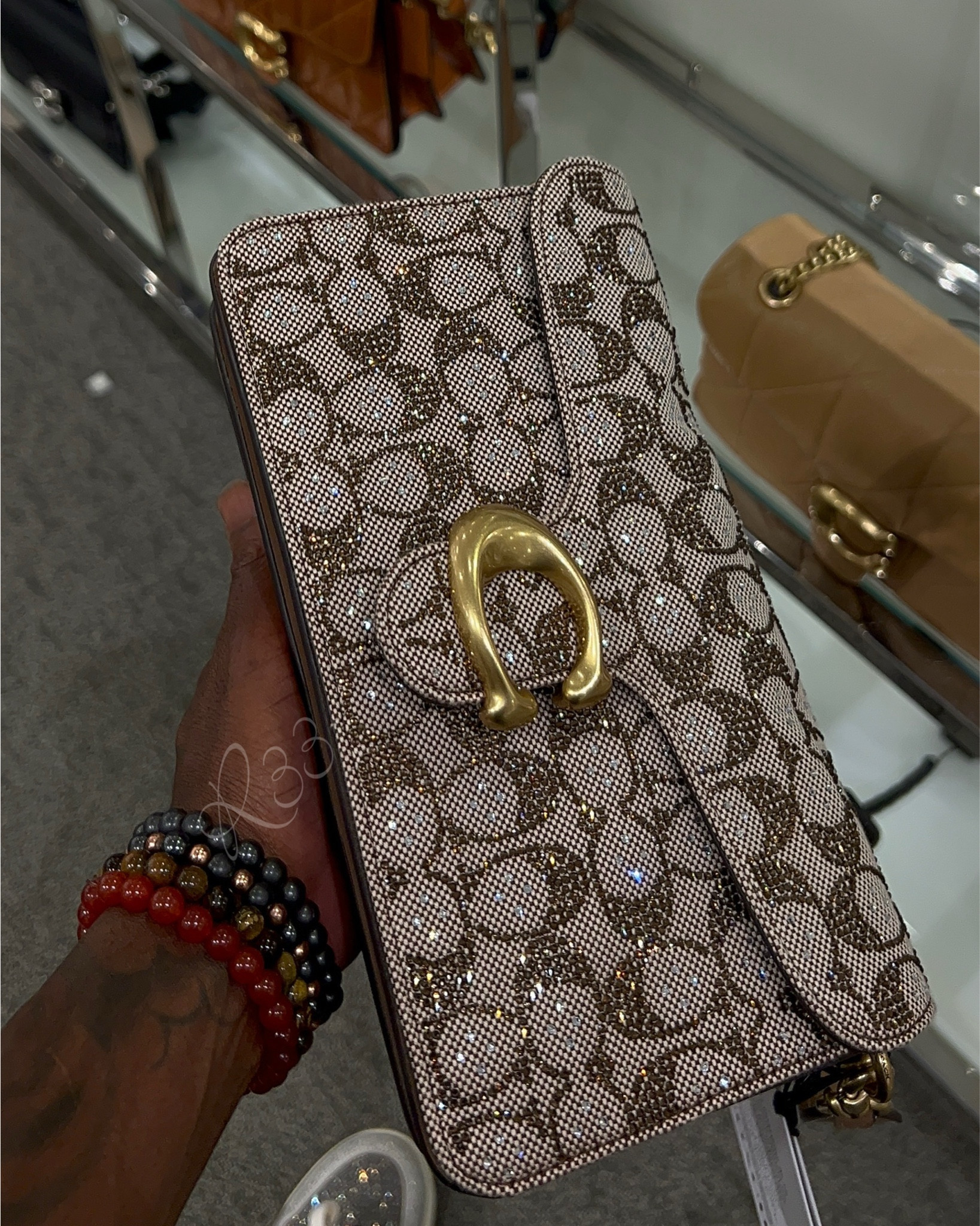 Brynn Jacquard Coach Purses🤏🏾🥺🤎🤎 this collection is the best #purse #purstok #bags #handbags

#LTKgrwm #LTKselfcare #LTKmomlife