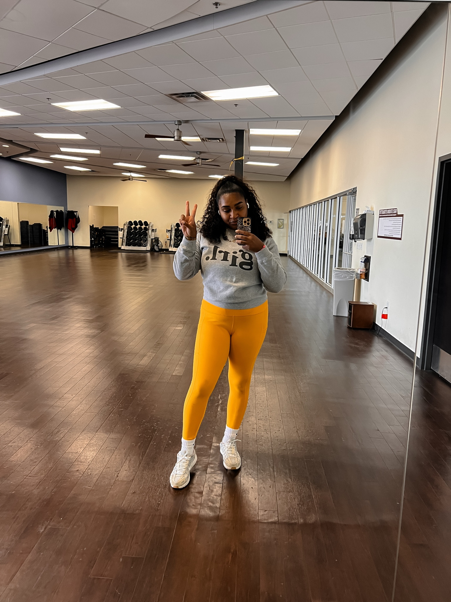 Casual chic gym outfit 💪🏽

#LTKMidsize #LTKActive