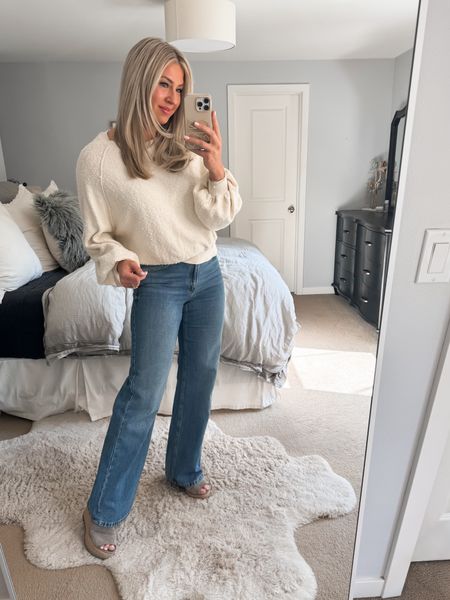 The B E S T wide leg jeans for under $90 I sized up
They are perfect to wear with flats if you’re 5’8-5’10 so I wear with platform sneakers or wedges 

#LTKFindsUnder100 #LTKOver40 #LTKStyleTip
