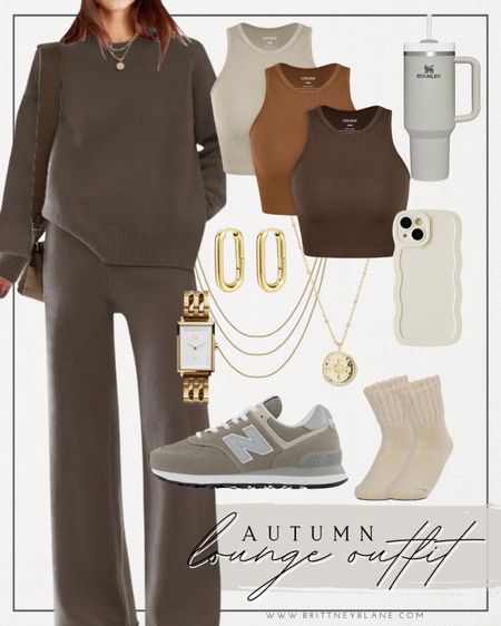 Cozy Autumn lounge outfit 

#LTKGiftGuide #LTKfindsunder50 #LTKSeasonal