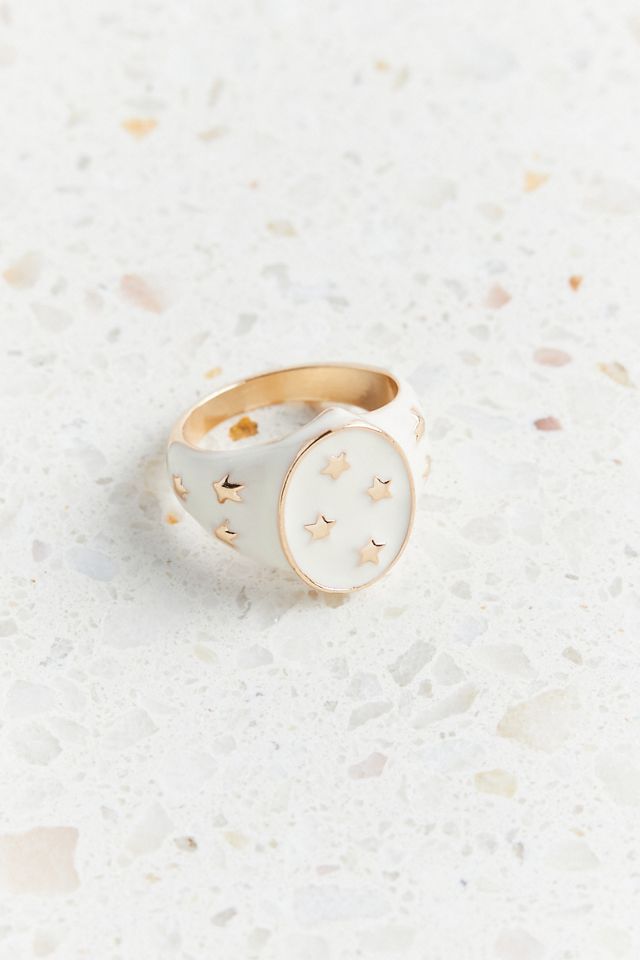 Star Enamel Signet Ring | Urban Outfitters (US and RoW)