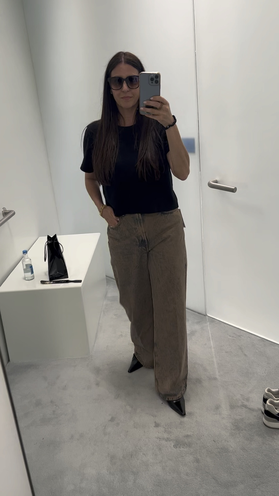 Very cool wash on these Acne denim. So flattering and a cool Fall feel. Love the booties too! 

#LTKFind #LTKBacktoSchool #LTKSeasonal