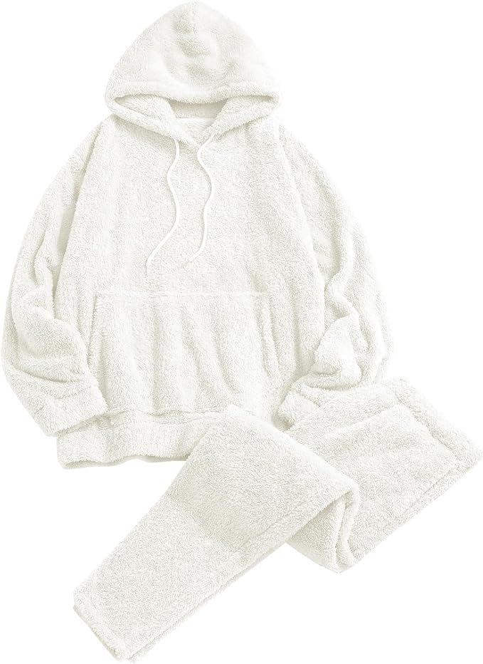 ZAFUL Women's Fuzzy Fleece Pajamas Sets Loungewear Long Sleeve pocket Casual Hoodies and Pants Se... | Amazon (US)