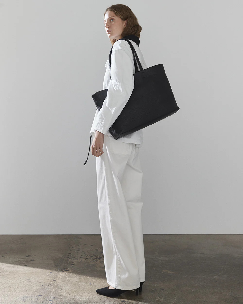 Teddy Tote in Black | The Horse (US, AU, UK, NZ)