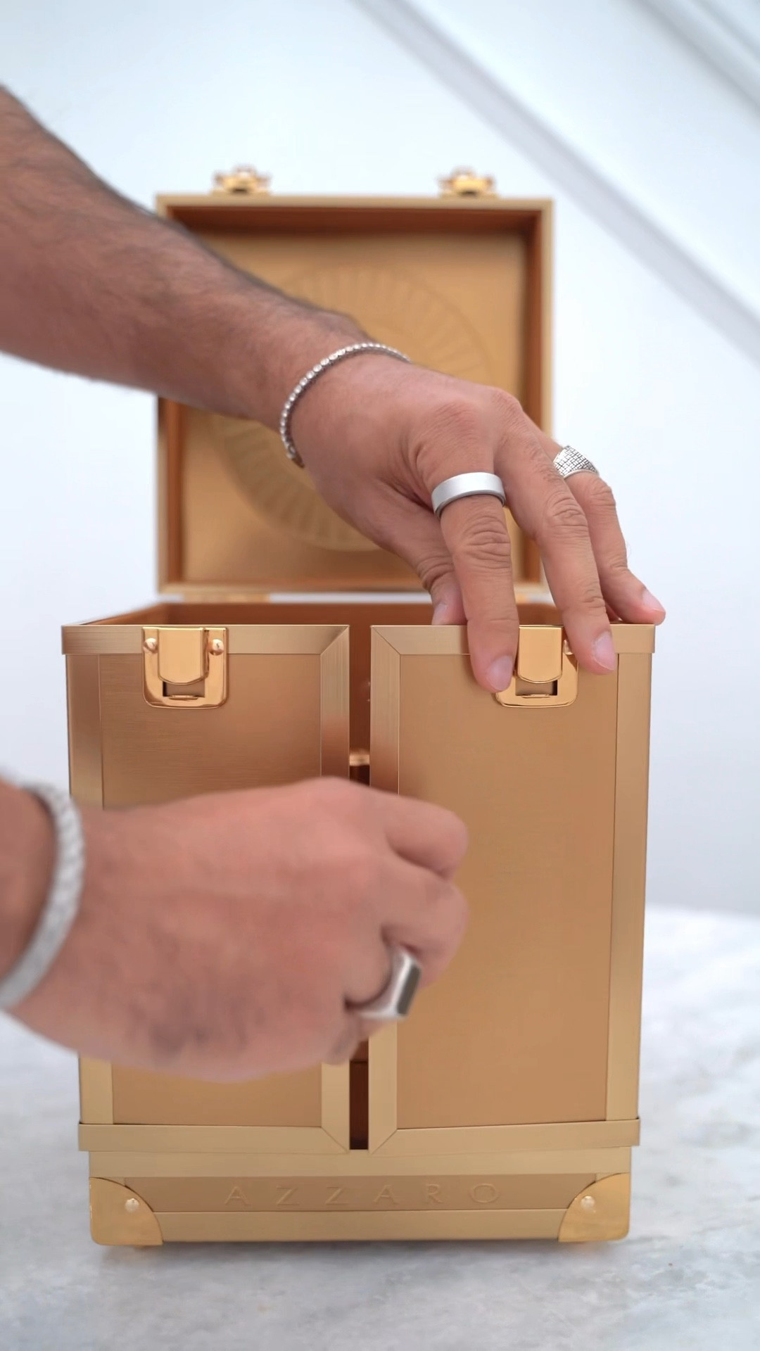 Father’s Day gift idea for him: Azzaro Forever Wanted Absolu.
Warm, smooth, and long-lasting—this is the kind of men’s fragrance that works for date nights or everyday wear. A solid pick if you’re looking for a gift he’ll actually use.

#fathersdaygift #giftforhim #mensfragrance #menscologne #azzaro #giftsforhim #mensstyle #grooming #datenight