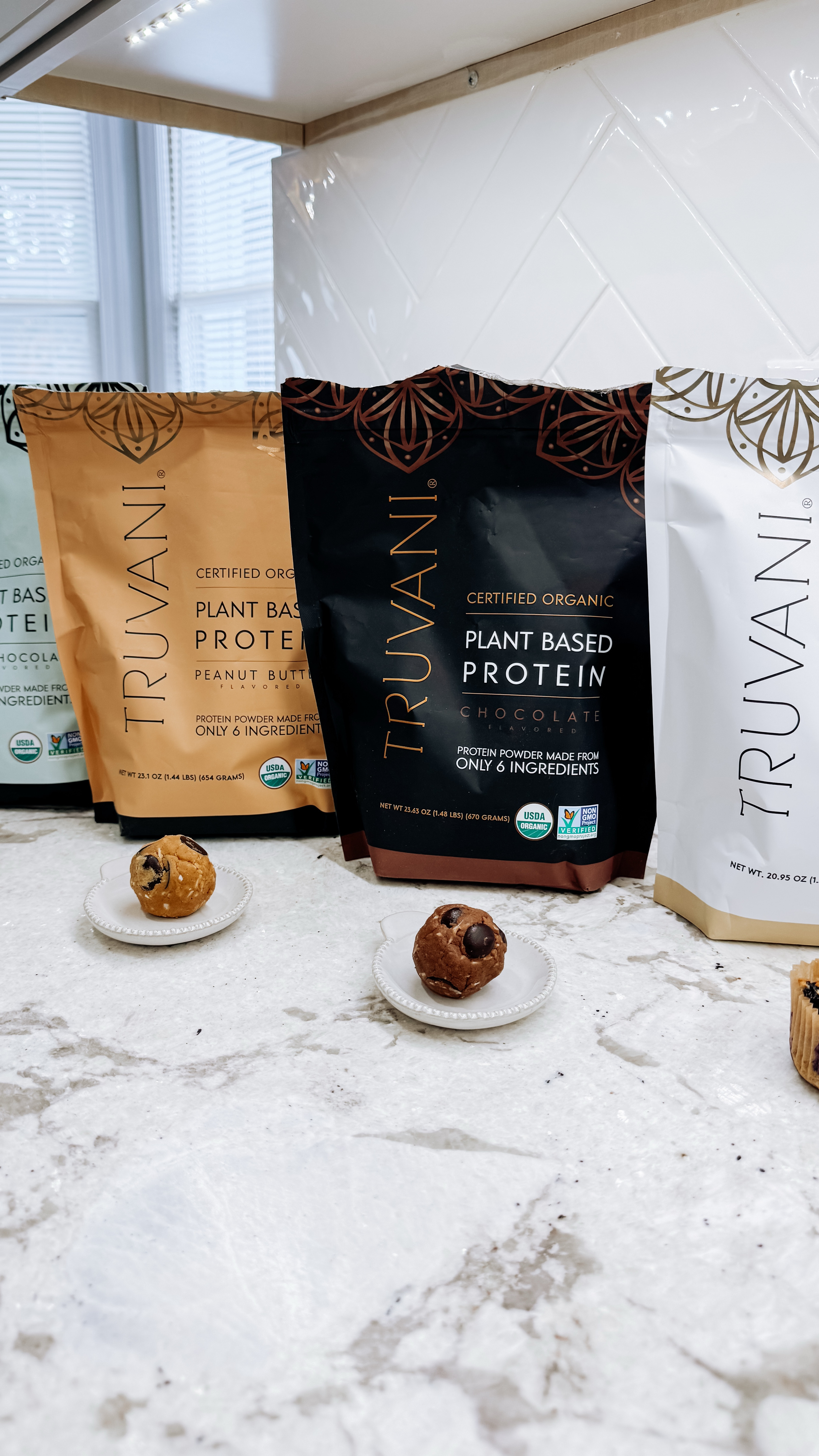 🍪 Who said protein couldn’t be sweet?
I LOVE making sweet snacks and desserts with Truvani’s protein powder.
💪 It’s my fave way to get in my protein and my chocolate fix.

Gluten free, dairy free, soy free, Vegan, Organic

#LTKActive #LTKFitness #LTKMostLoved