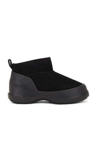 MOON BOOT Luna Low Suede Boot in Black - Black. Size 35 (also in 36, 37, 38, 39, 40). | FWRD 
