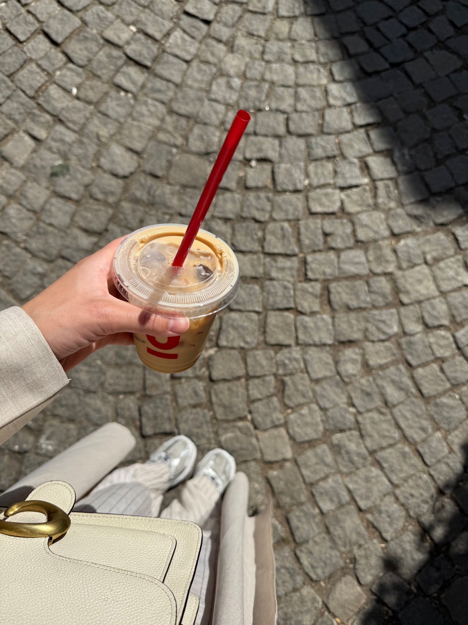 New Balance 530, stripped linen trousers, coach bag

#LTKsummer #LTKeurope #LTKstyletip