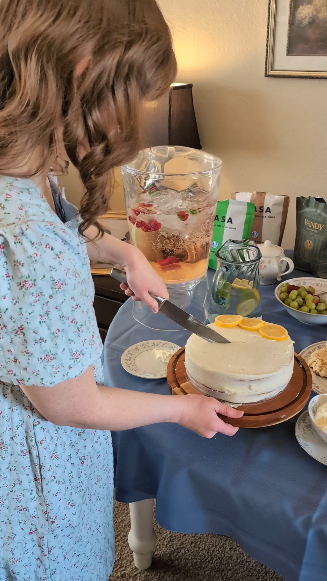 crafternoon tea party hosted by me + homemade treats :)



#LTKParties #LTKStyleTip #LTKWatchNow