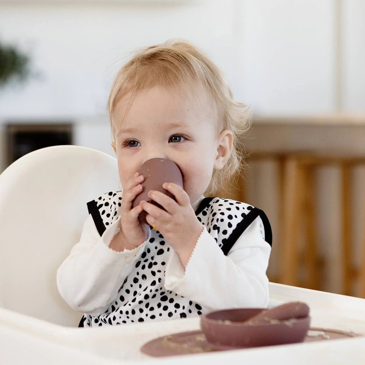 First Foods Set / Silicone Spoon, Cup & Suctioning Bowl for Infants | ezpz