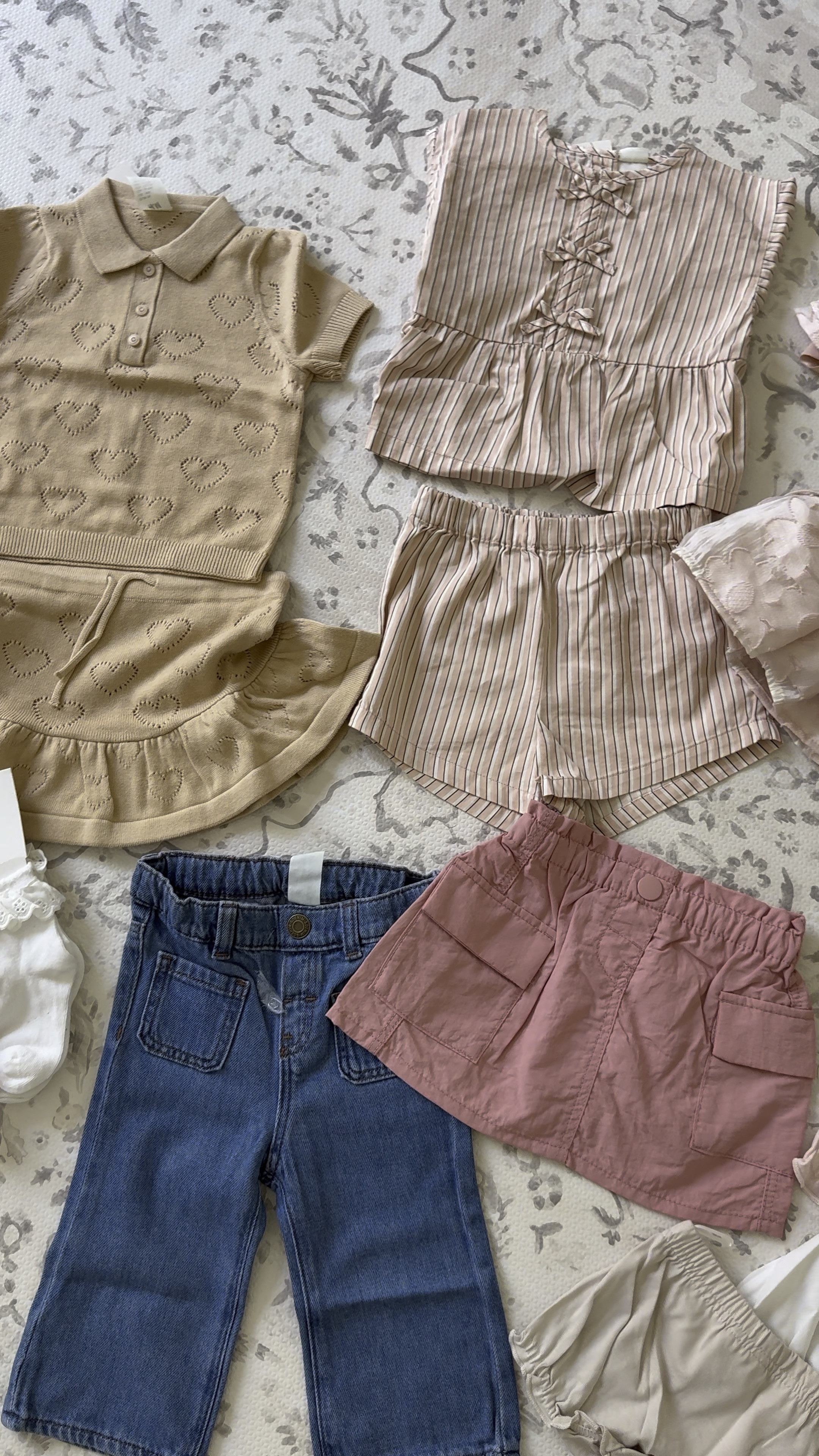 Mini haul for what I bought my 7 month old 🤍 

#LTKFindsUnder50 #LTKFamily #LTKBaby