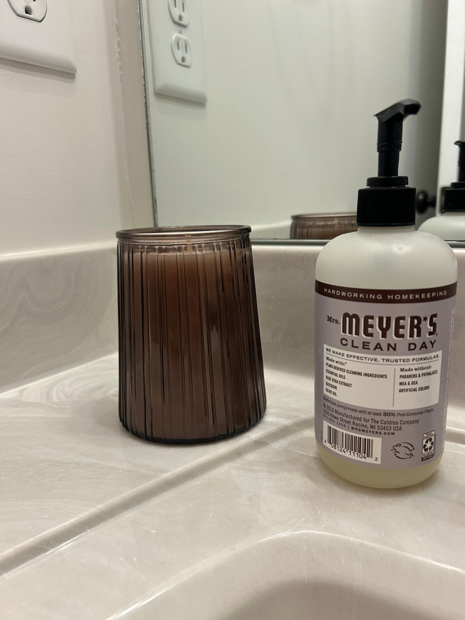 WALMART DEAL!!! 

$5 candle! smells perfect! 

#LTKSeasonal #LTKSaleAlert #LTKHome