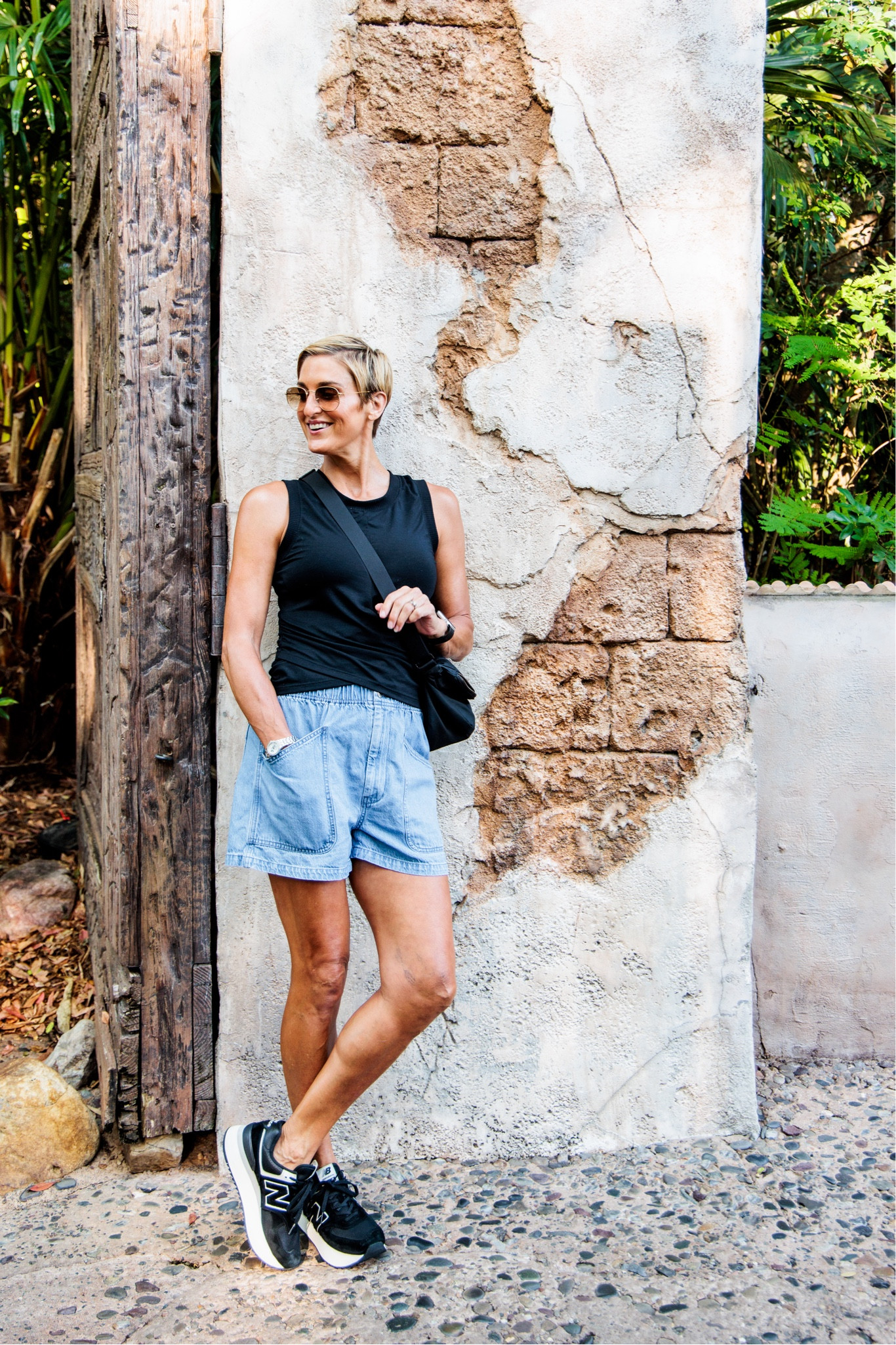 Afternoon to Animal Kingdom? I’ll easily grab this simple bag and pair it with an simple tank and shorts!

#LTKstyletip #LTKitbag #LTKtravel