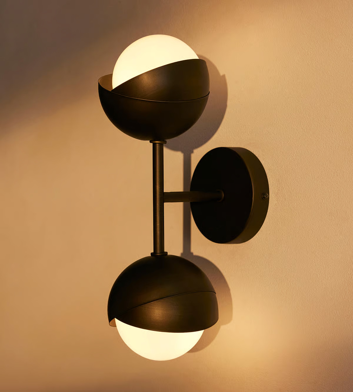 £166 | Soho Home Ltd