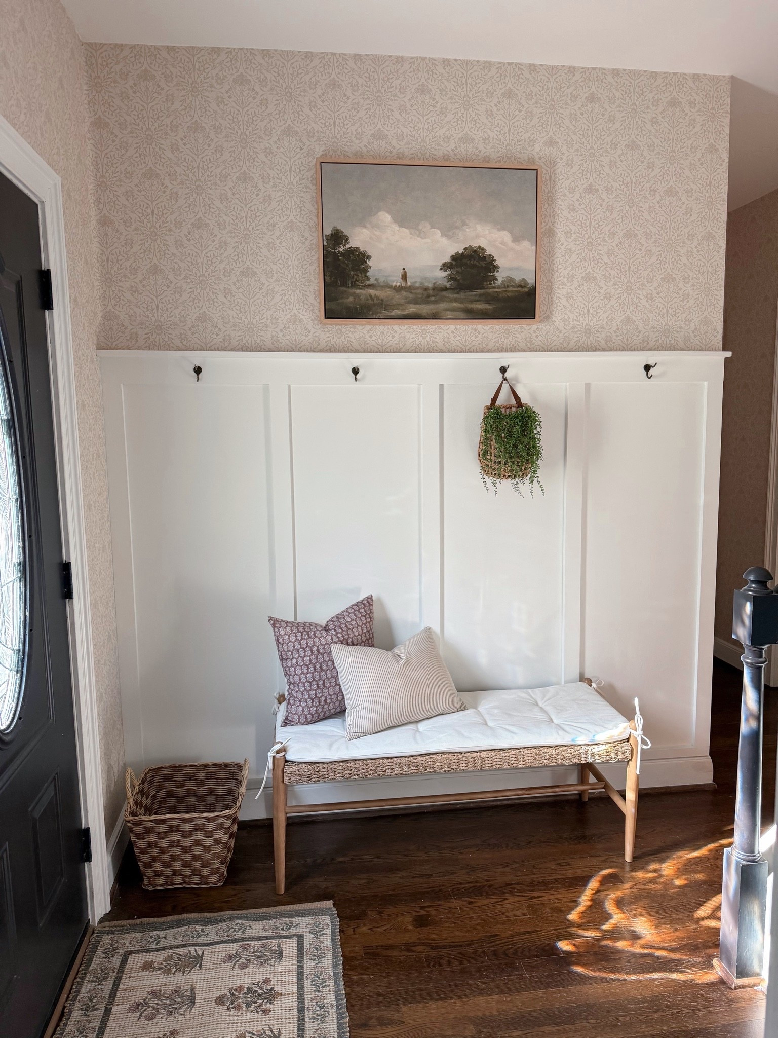 Added this gorgeous wallpaper to our entryway 😍 

Use “JERALYN25” for 25% off at Artza & Co

#LTKHome
