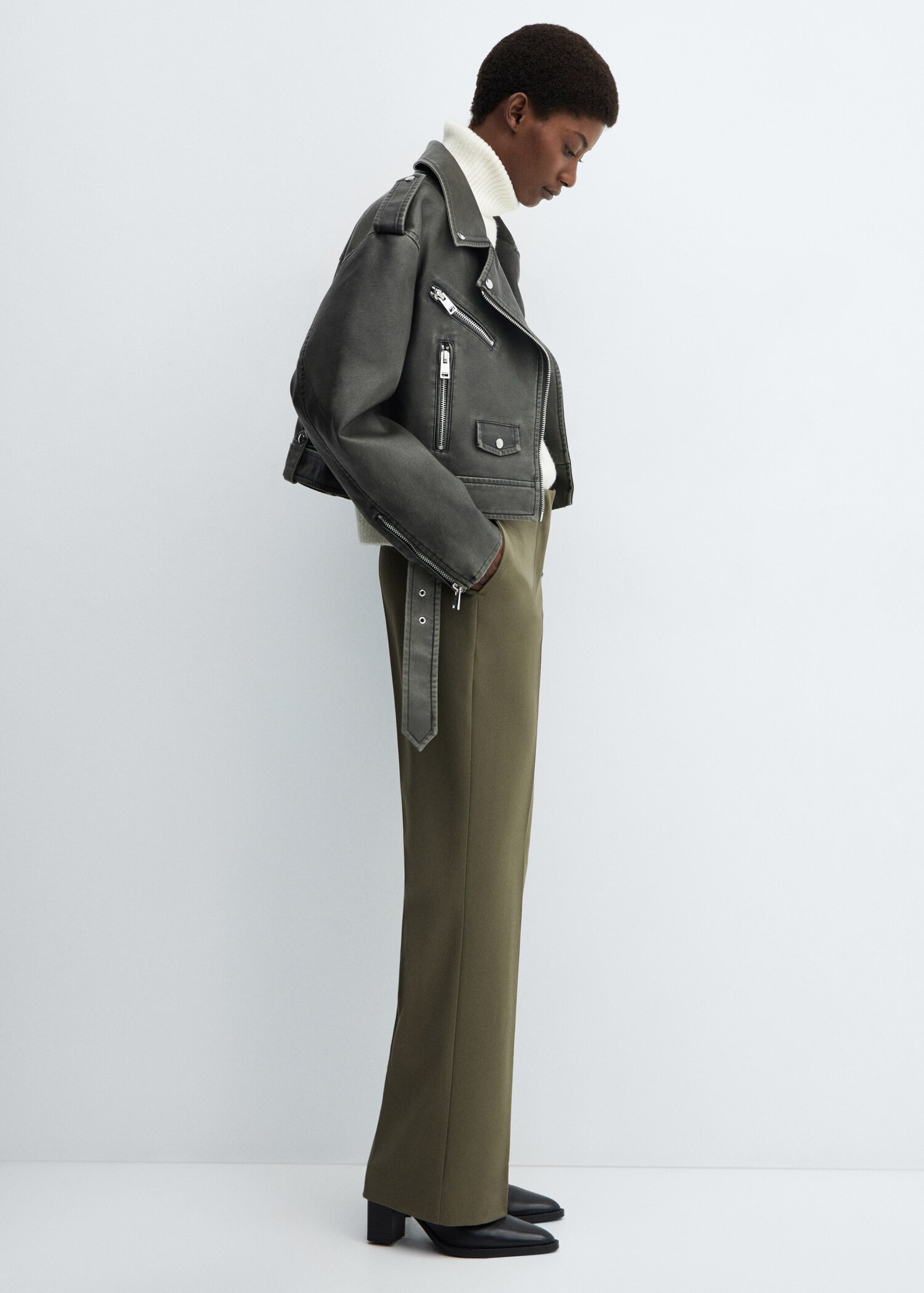 Straight long pants - Woman | MANGO Canada | Mango Canada