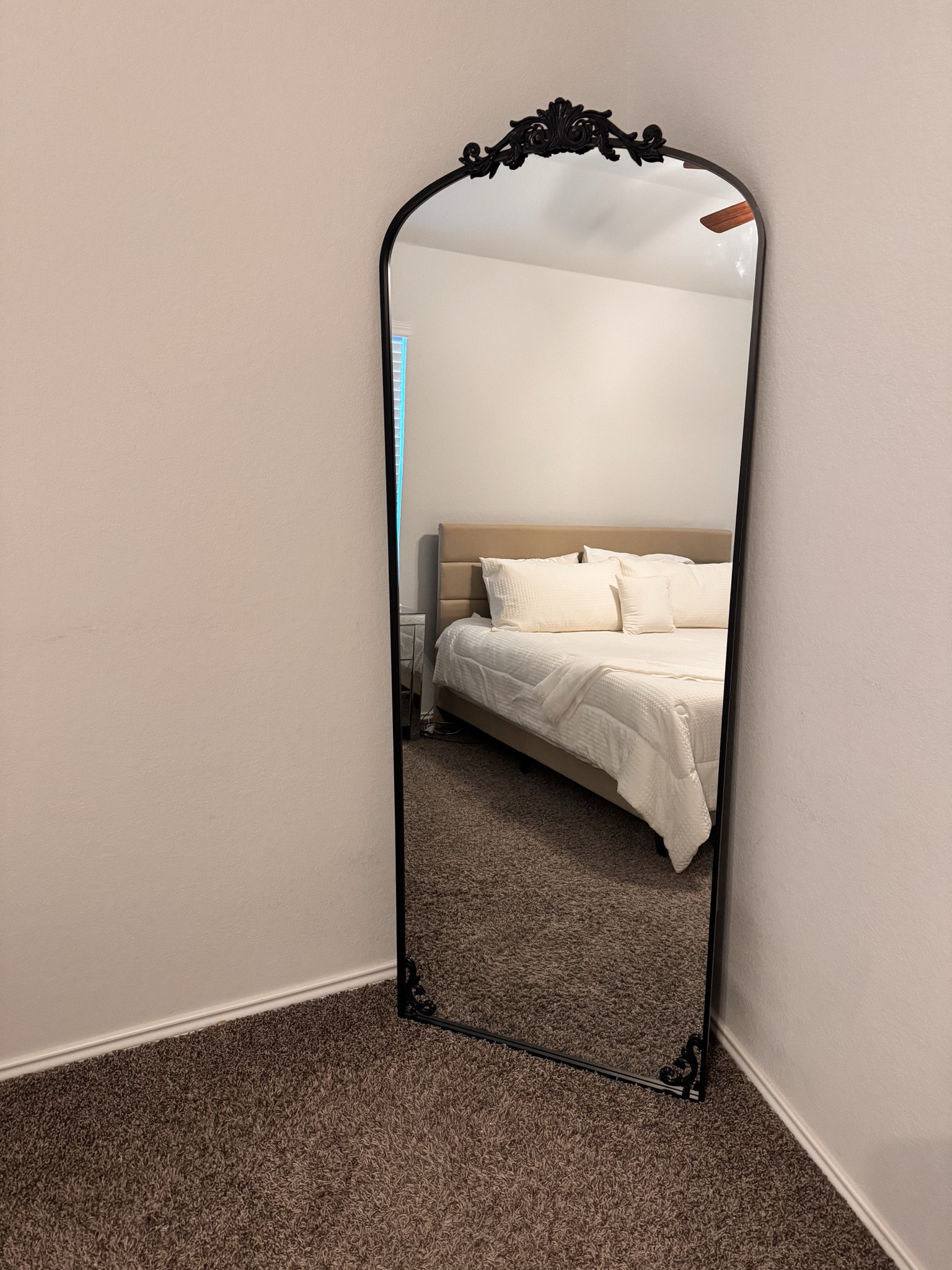 I am obsessed w my new wall mirror! This is the one I shared in a graphic last wk! It’s so so pretty. I got the 71x28 in black luxury style! It comes in other colors and sizes and all are on an amazing deal! This size has $100 off making it $149. You have the option to lean it against the wall, standing or wall mount it 🖤

#LTKHome #LTKStyleTip #LTKSaleAlert