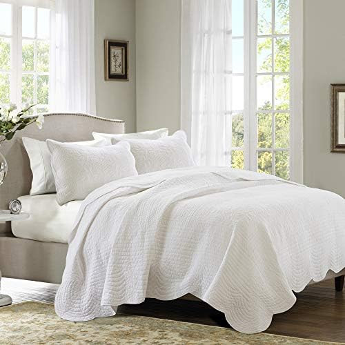 Madison Park Tuscany Quilt Set - Casual Damask Medallion Stitching Design, Lightweight Coverlet B... | Amazon (US)