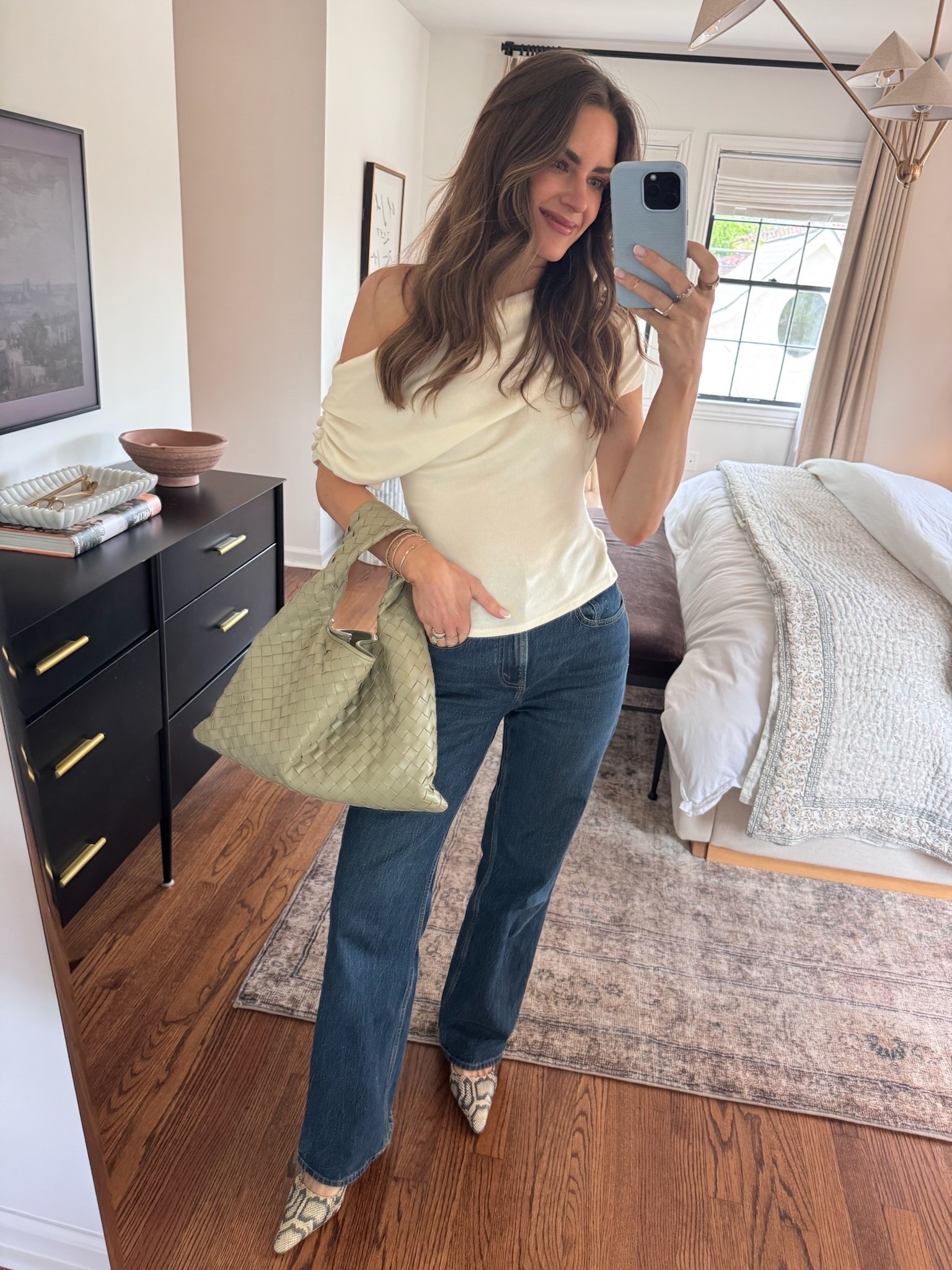 OOTD - been grabbing for this top a lot its so good! I think I'm going to order it in blue 


#LTKgrwm #LTKootd