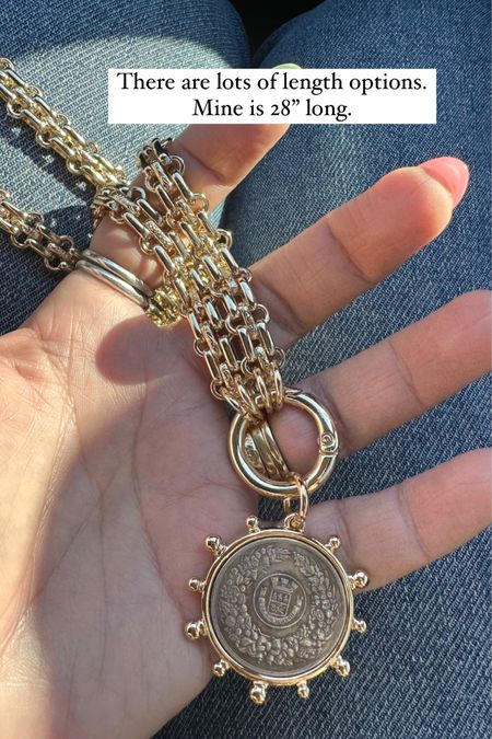 This chunky coin necklace is so cute! 

#LTKstyletip #LTKworkwear #LTKunder100