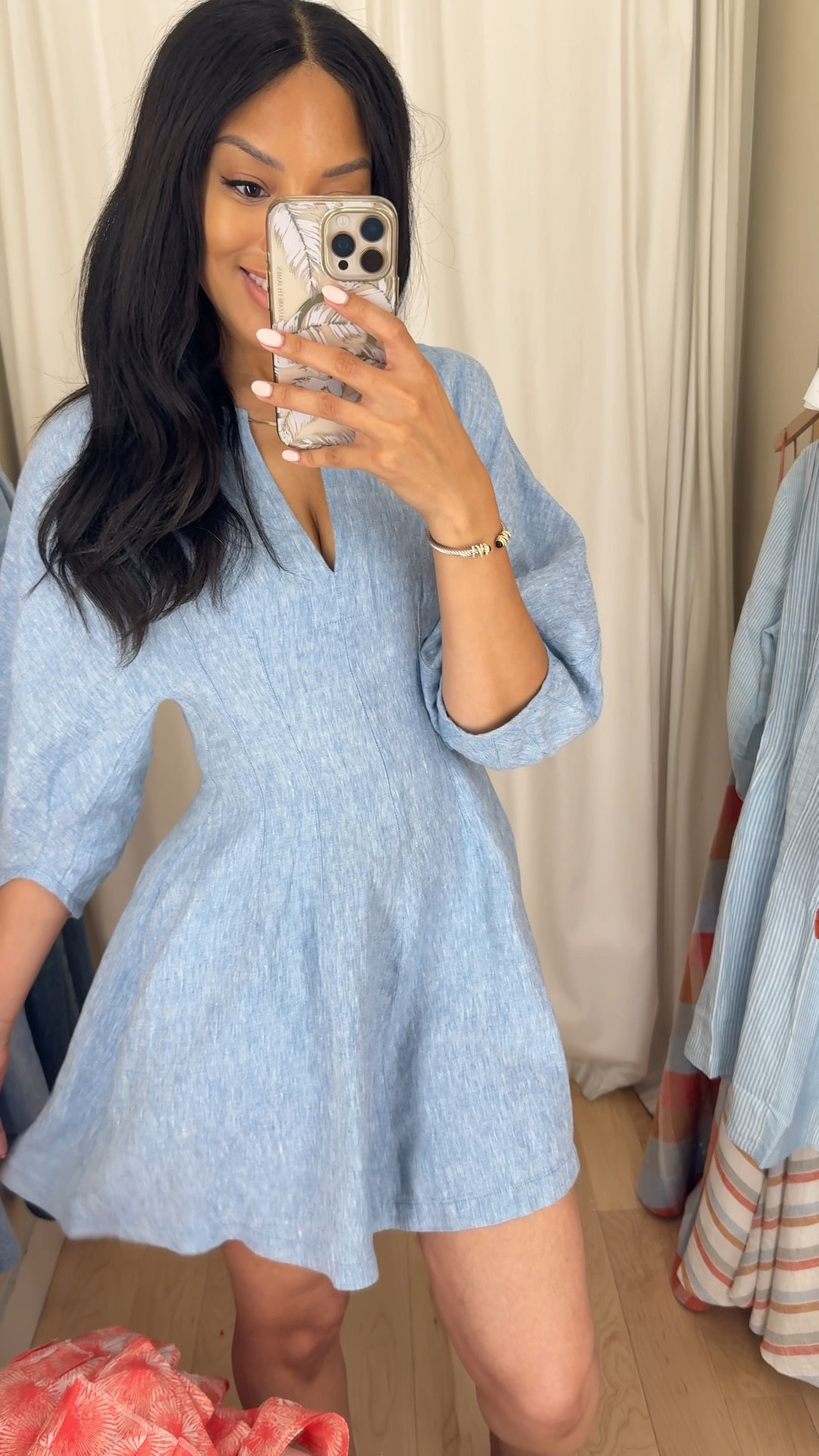 We LOVE linen Madewell 😍🩵 wearing a size 00 in 100% linen split neck mini dress, feel free to size down in this one!

Madewell, linen dress, summer dress, classy, lightweight, blue dress, summer date, cinched, balloon sleeves 

#LTKStyleTip