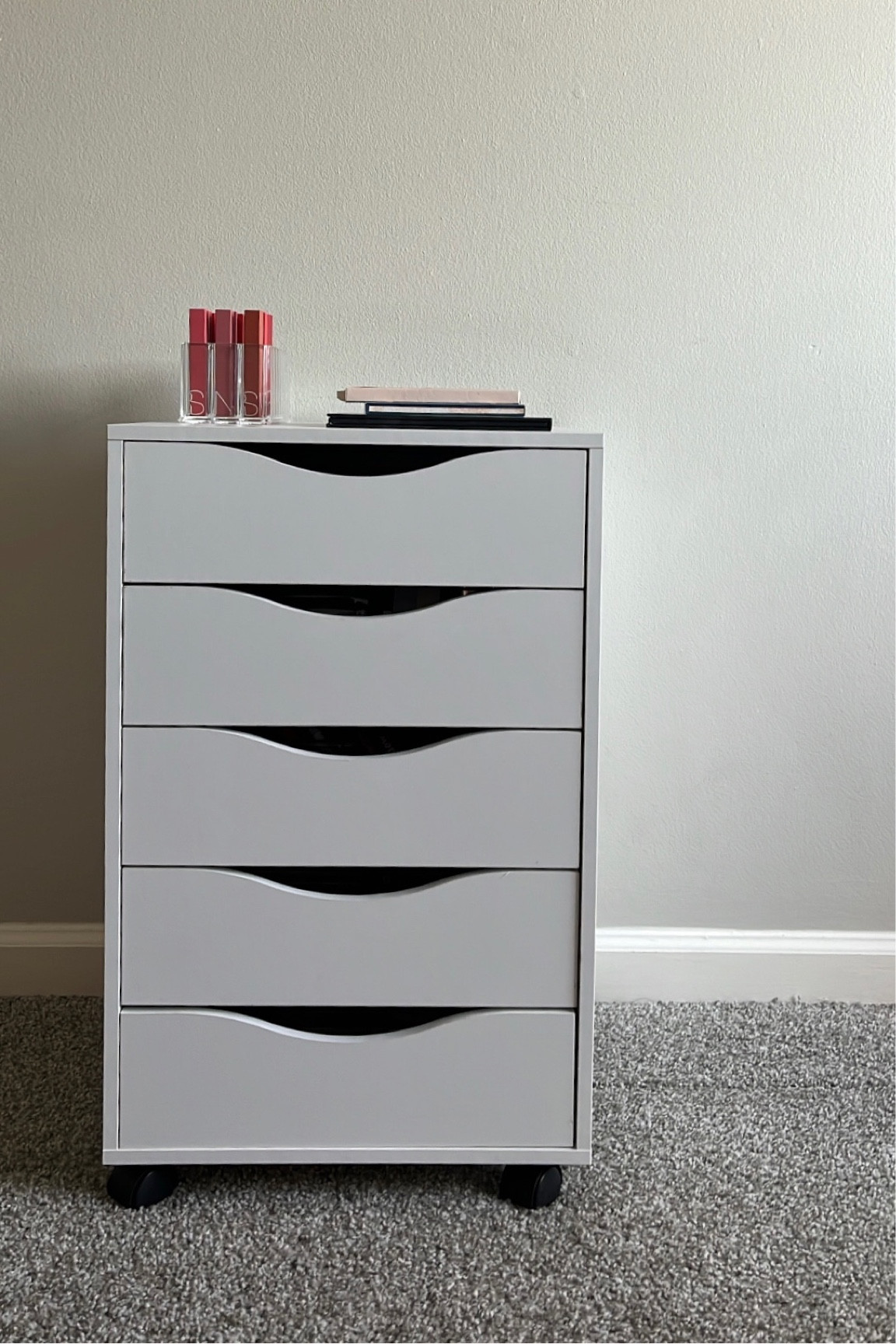 Finally had the chance to organize my makeup 🤓🤘🏽 feels good! Drawer and organizers from Amazon! 

#LTKbeauty #LTKhome