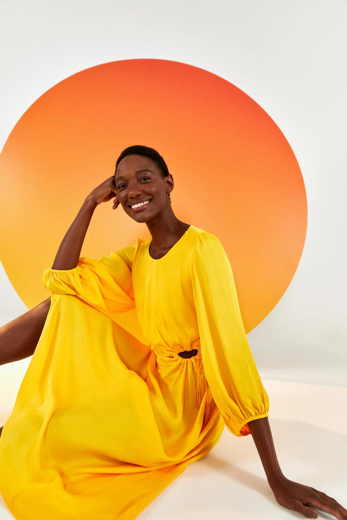 yellow front circle cut out midi dress | FarmRio (US)