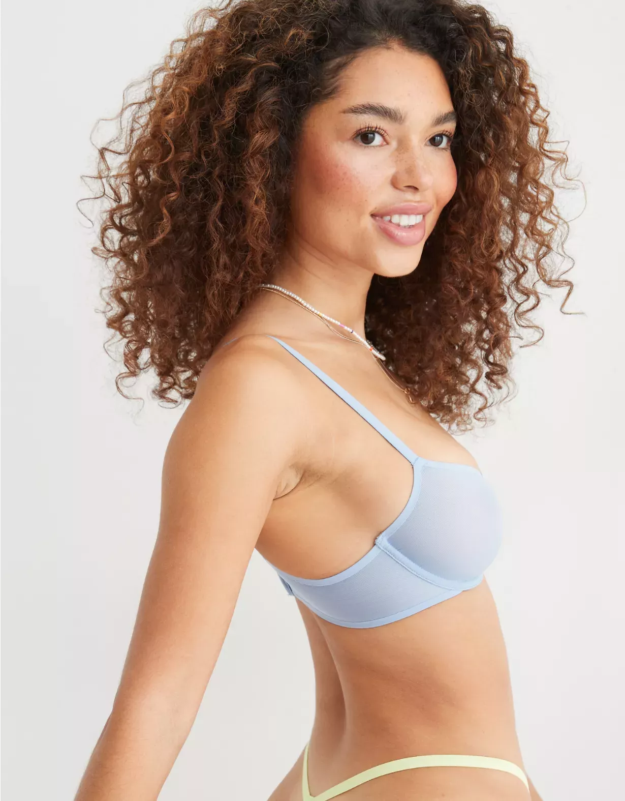 SMOOTHEZ Unlined Bra | Men’s & Women’s Jeans, Clothes & Accessories |  American Eagle Europe