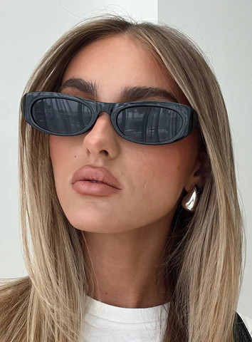 Bad Girl Sunglasses Black | Princess Polly US