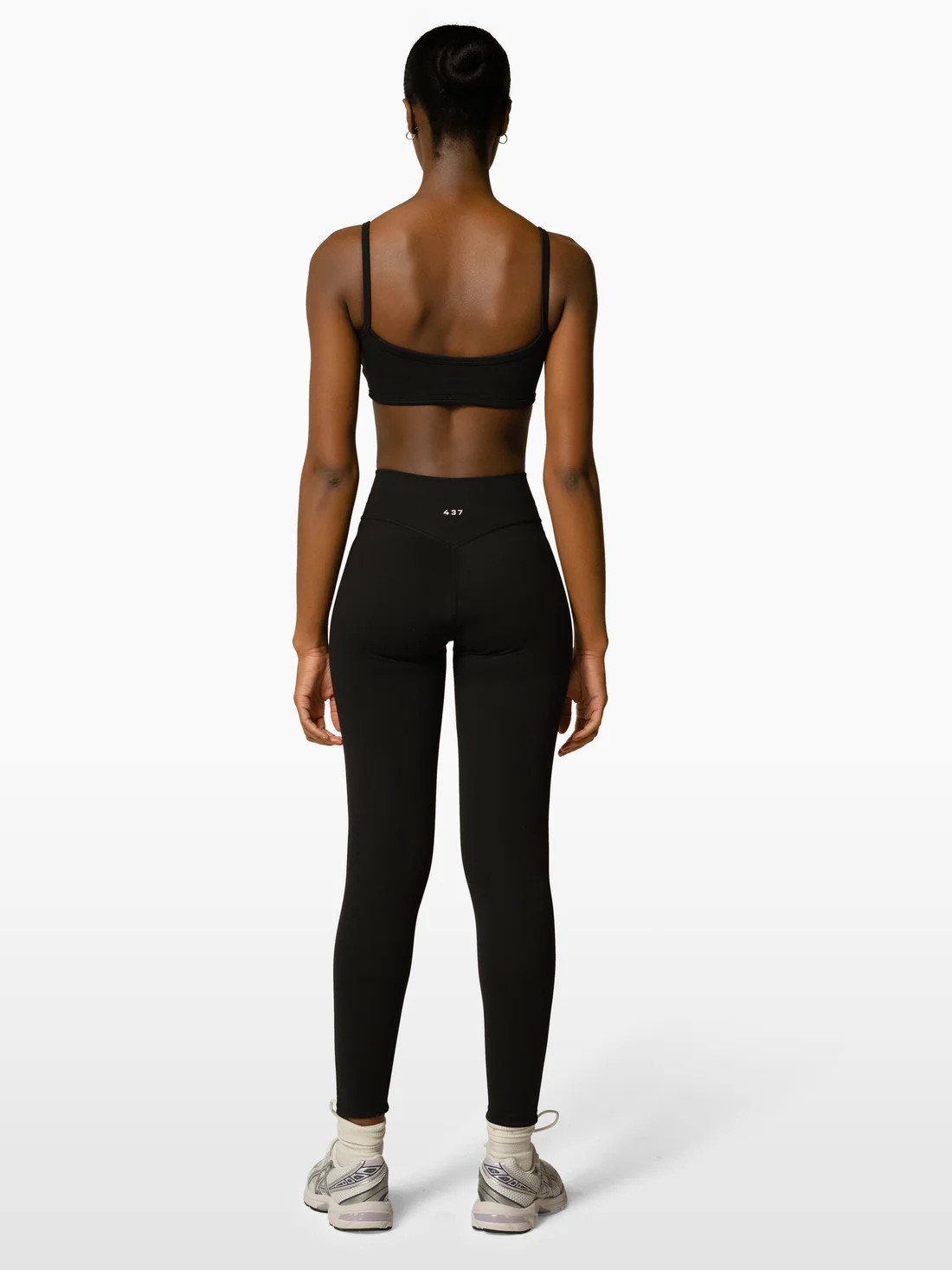 The V Legging / Black | 437
