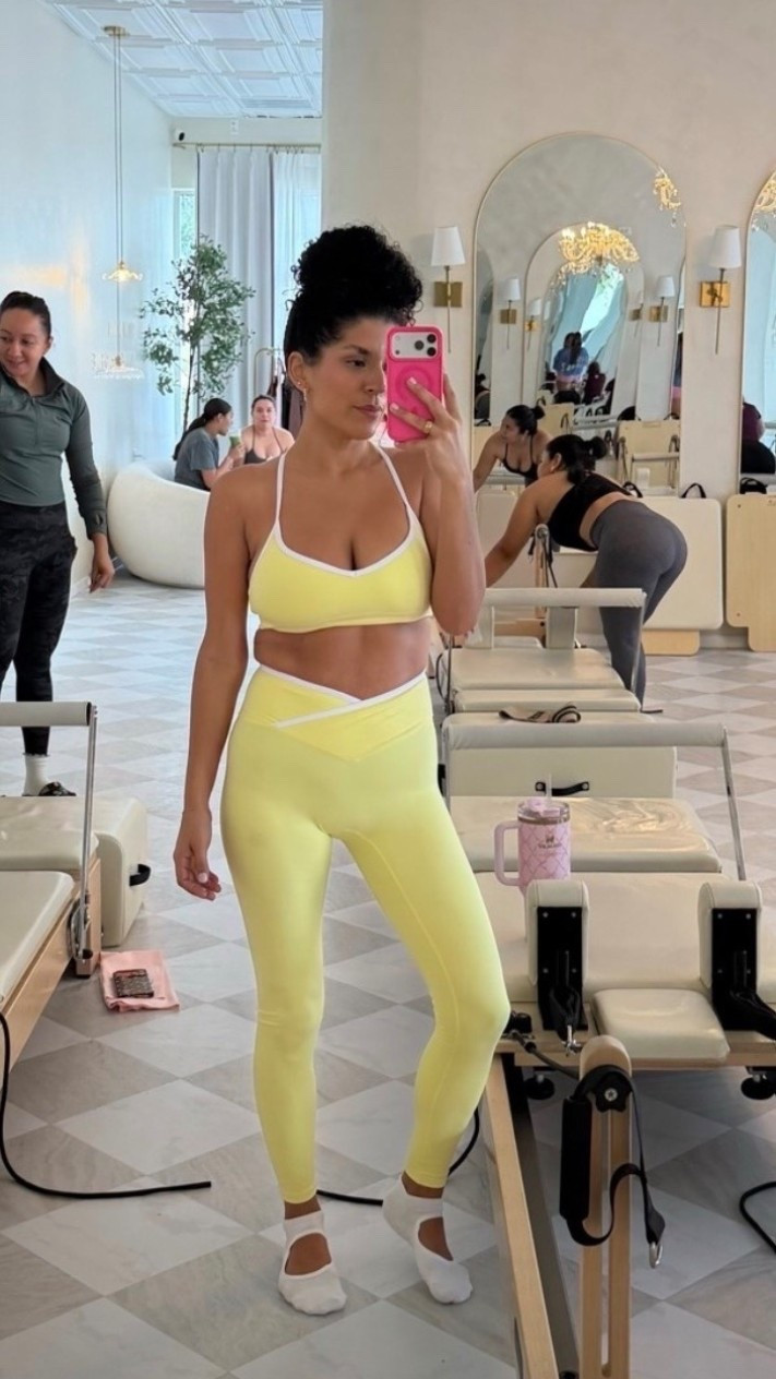 ✨Loving a good color moment lately 💛 This buttery yellow set is equal parts cute, comfortable, and perfect for Pilates mornings, coffee runs, and everything in between.

#PilatesStyle #ActivewearLook #WorkoutOutfit #MatchingSet #AthleisureStyle #PilatesGirl #LTKFitness #EverydayActivewear #FitnessFashion #YellowAesthetic

#LTKdayinmylife #LTKootd #LTKfitnessgoals