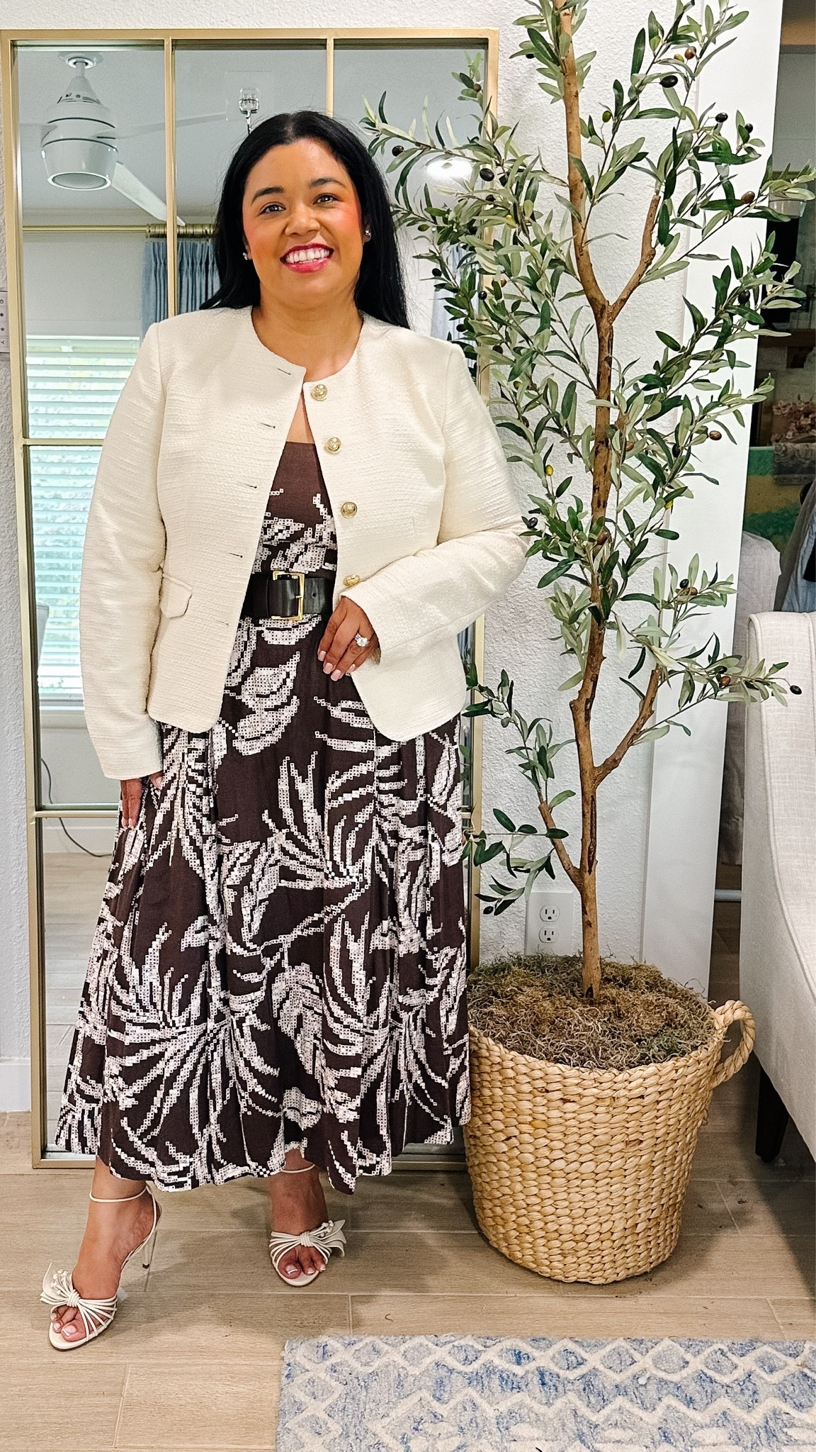 I’m wearing a summer to fall transition dress by Donna Karen available @macys

💛My boucle blazer is from I.N.C, and it comes in black, pink, blue, and yellow and it’s fair to say I want EVERY COLOR! 

💁🏽‍♀️My heels are @Arezzo available at Macys. I love that they are cream and not white, because I think cream transitions to fall quite nicely. 

Midsize fashion, fall looks, boucle blazer, Arezzo heels, Macy’s look, Smiles and Pearls